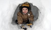 Recommendations on what to do with your kids during #Snowmageddon, where to find a good sledding hill in the DC area and how to help kids enjoy the Super Bowl on their level. 