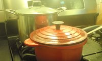 Tips on how to make a healthy,  nutrient-dense chicken stock