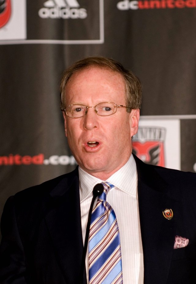 D.C. United president Kevin Payne, was honored at U.S. Soccer’s Annual General Meeting in Las Vegas this past weekend as the recipient of the prestigious Werner Fricker Builder Award. 