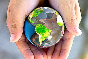 Globe in Hands by noticelj (Flickr)