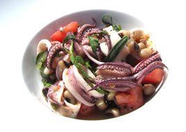 Black-eyed pea salad with Calamari, photo by Linda Mensinga salad with calamari