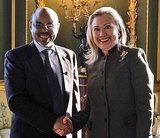 **FILE** U.S. Secretary of State Hillary Rodham Clinton meets Feb. 23, 2012, with Ethiopia's Prime Minister Meles Zenawi at the London Conference on Somalia. (Associated Press)