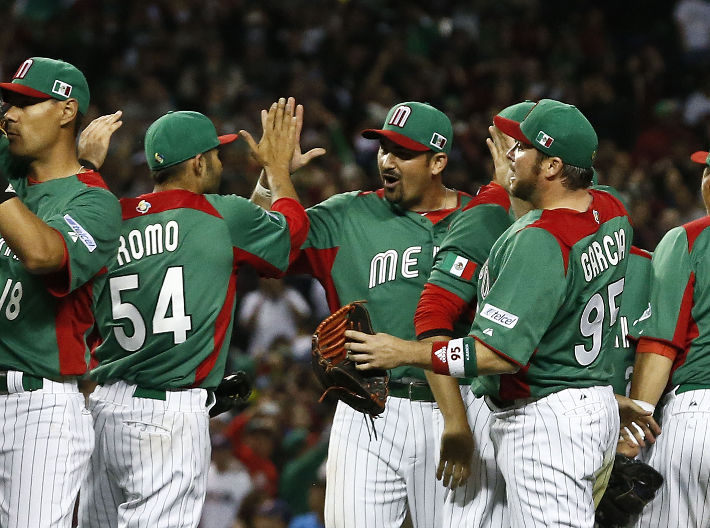 Adrian Gonzalez, Mexico down Team USA in World Baseball Classic