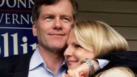 Former Va. Gov. Bob McDonnell, Wife Indicted