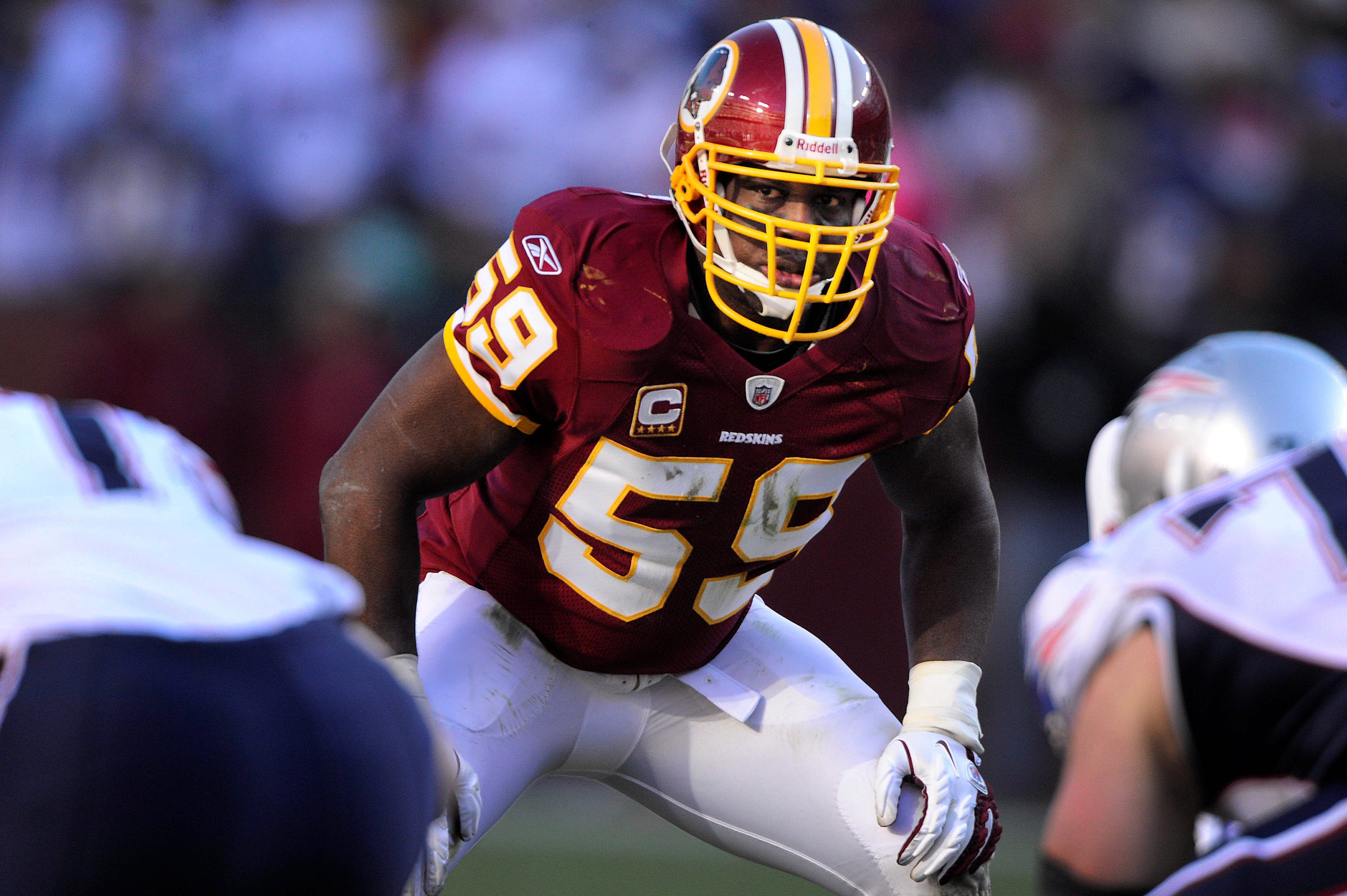 At 36, Redskins' tackle-machine London Fletcher is having a career