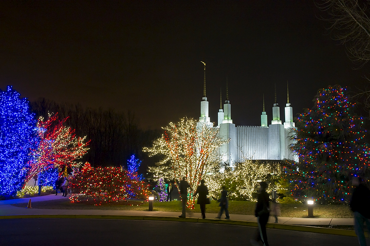 When the mormon church put the christmas lights