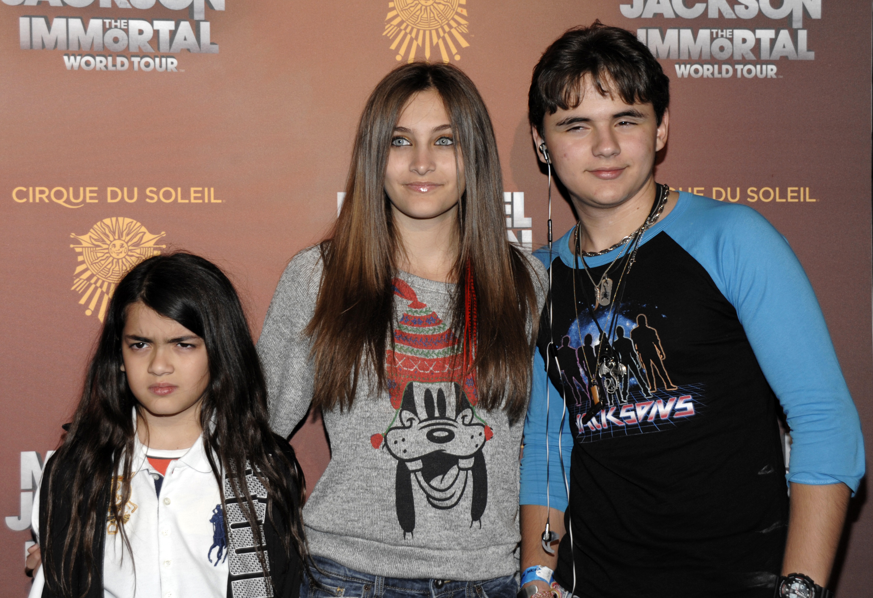 Michael Jackson S Daughter Paris Now In All Too Familiar Spotlight Washington Times