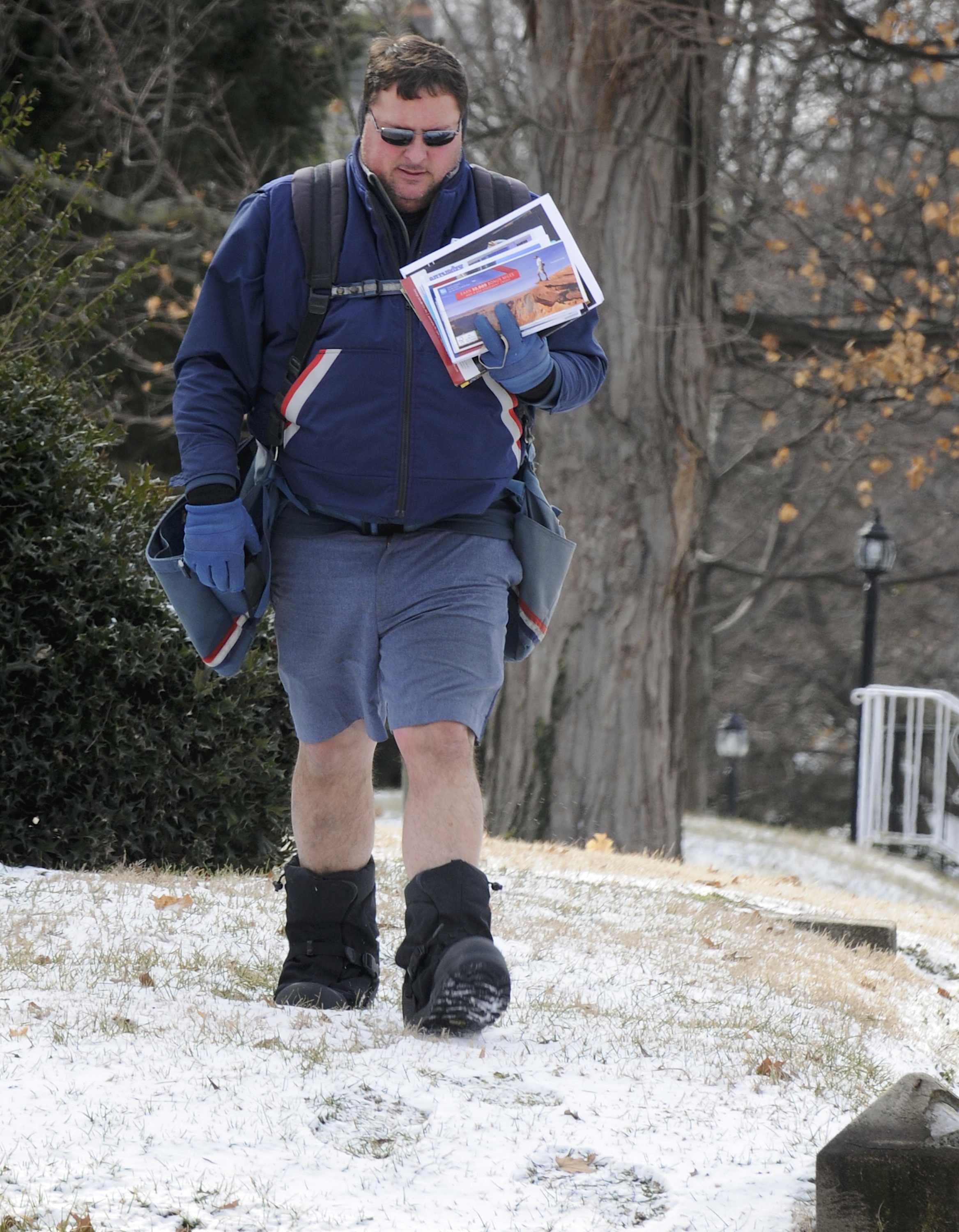 mail carrier winter boots