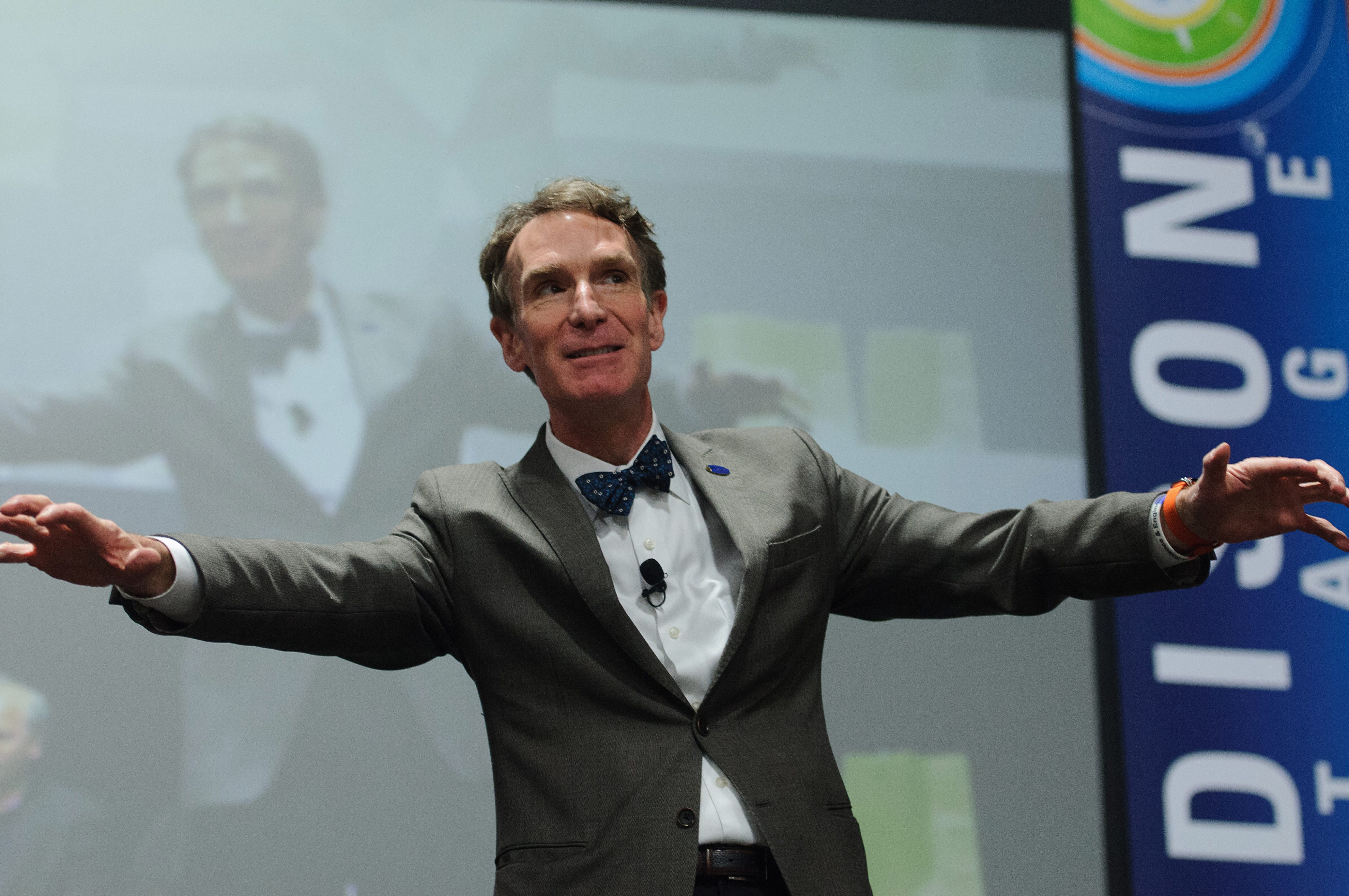 Bill Nye Open To Criminal Charges Jail Time For Climate Change Dissenters Washington Times - bill nye the science guy song roblox