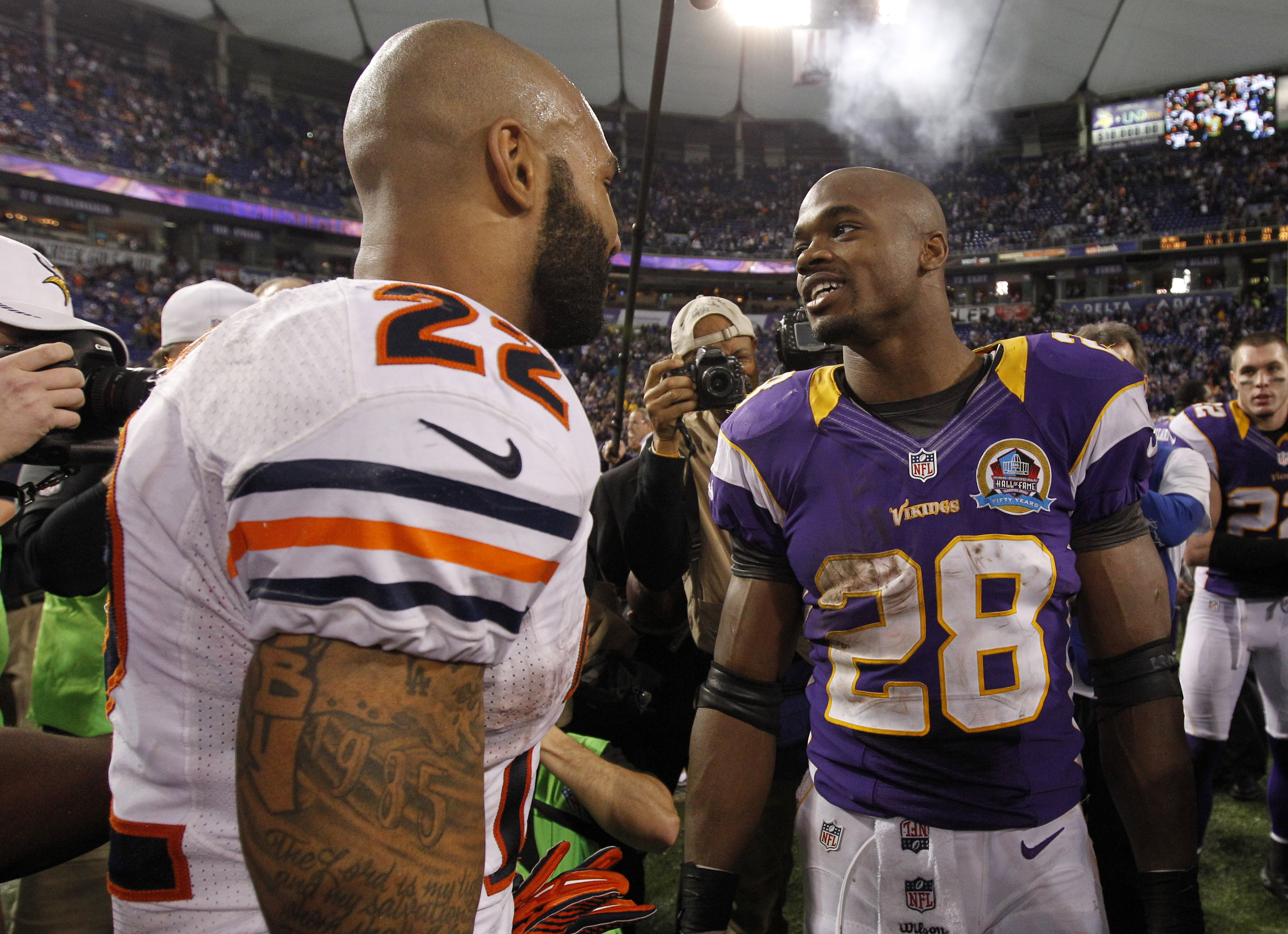 Spotlight on Adrian Peterson Vikings RB – The Denver Post