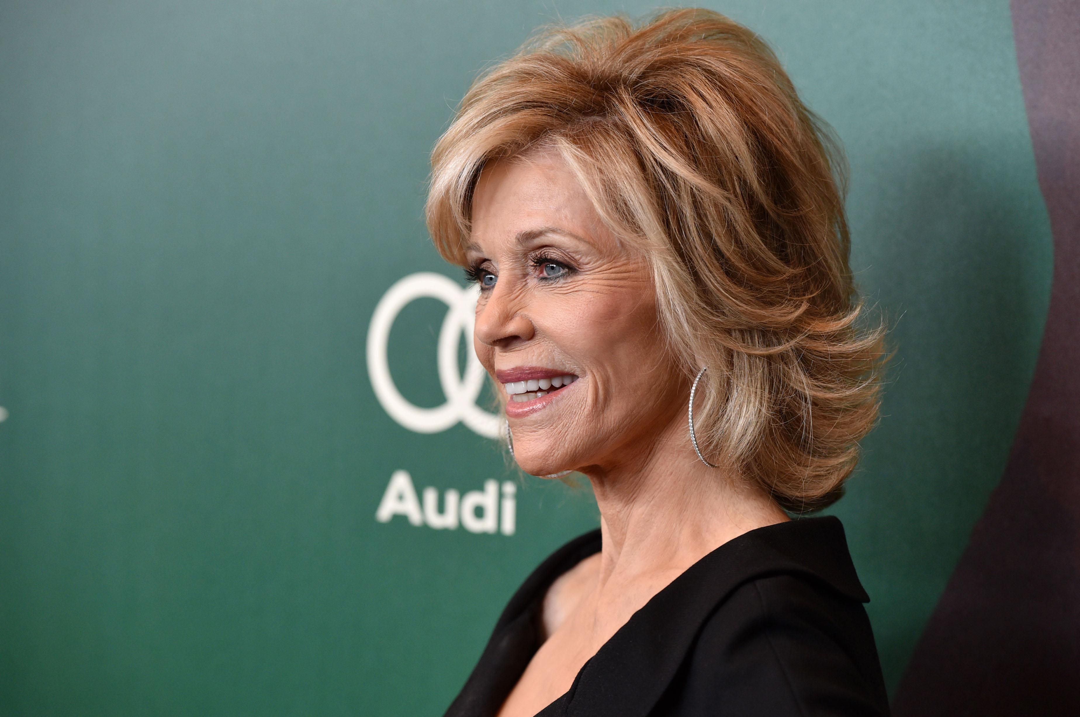 Jane Fonda I Still Smoke Pot Every Now And Then Washington Times