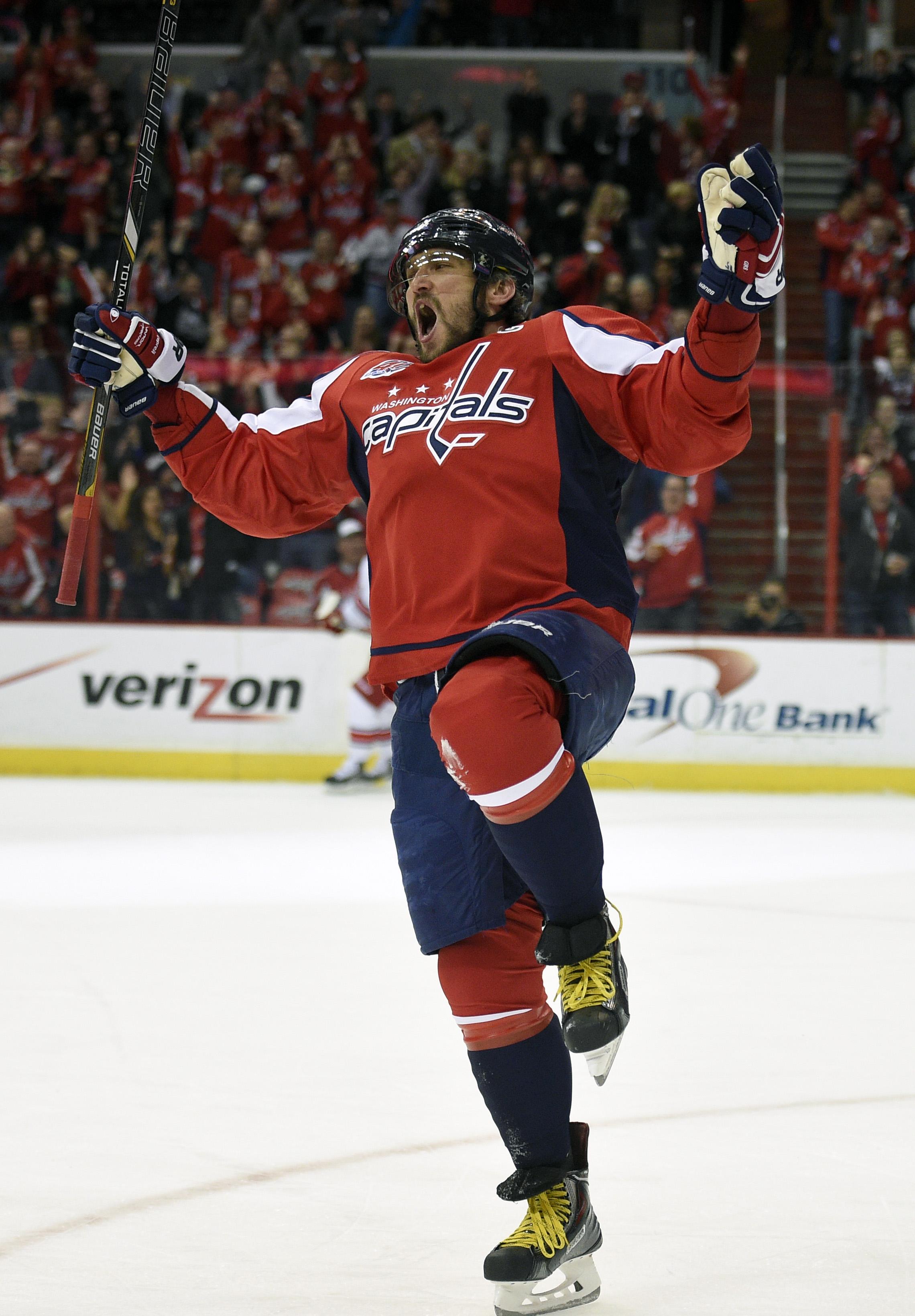 Alex Ovechkin Scores 50th Goal Of The Season; Ties Wayne Gretzky and Mike  Bossy For Most Seasons With 50 or More Goals