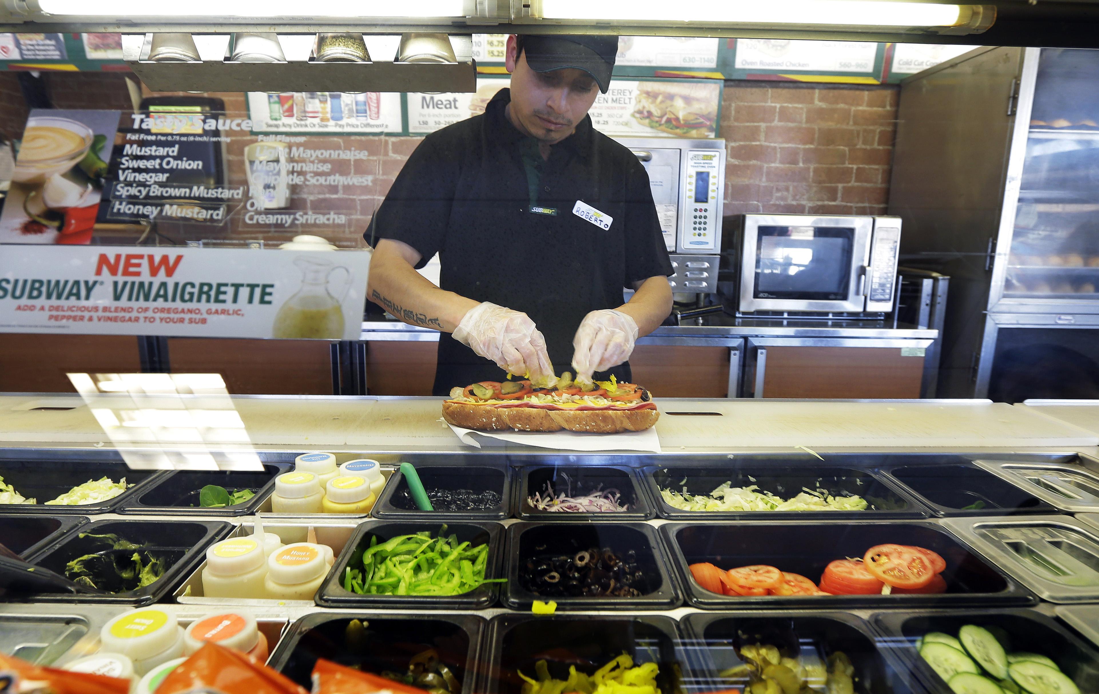 Subway Restaurants to Slice Their Own Deli Meat