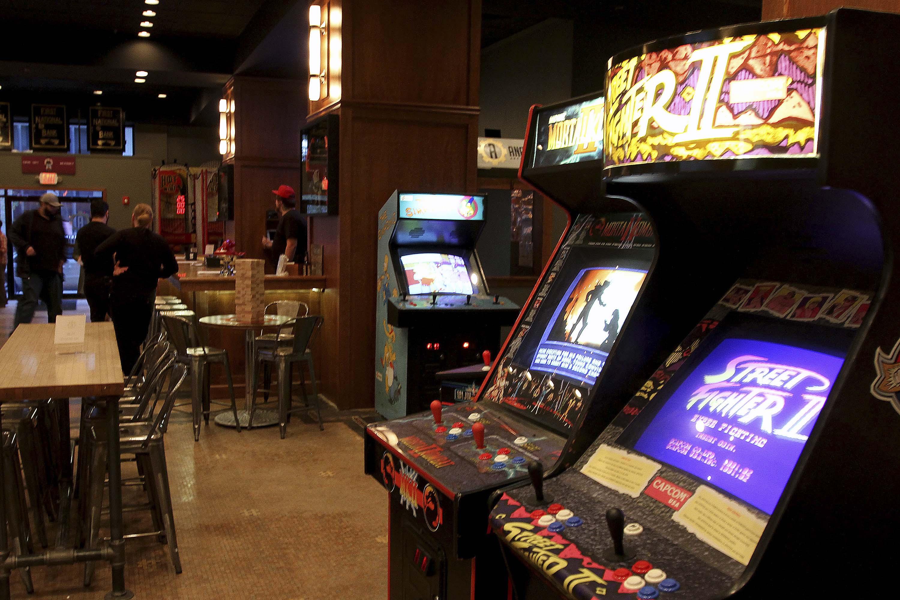 Northpark Mall - Davenport (Quad Cities), Iowa - Arcade