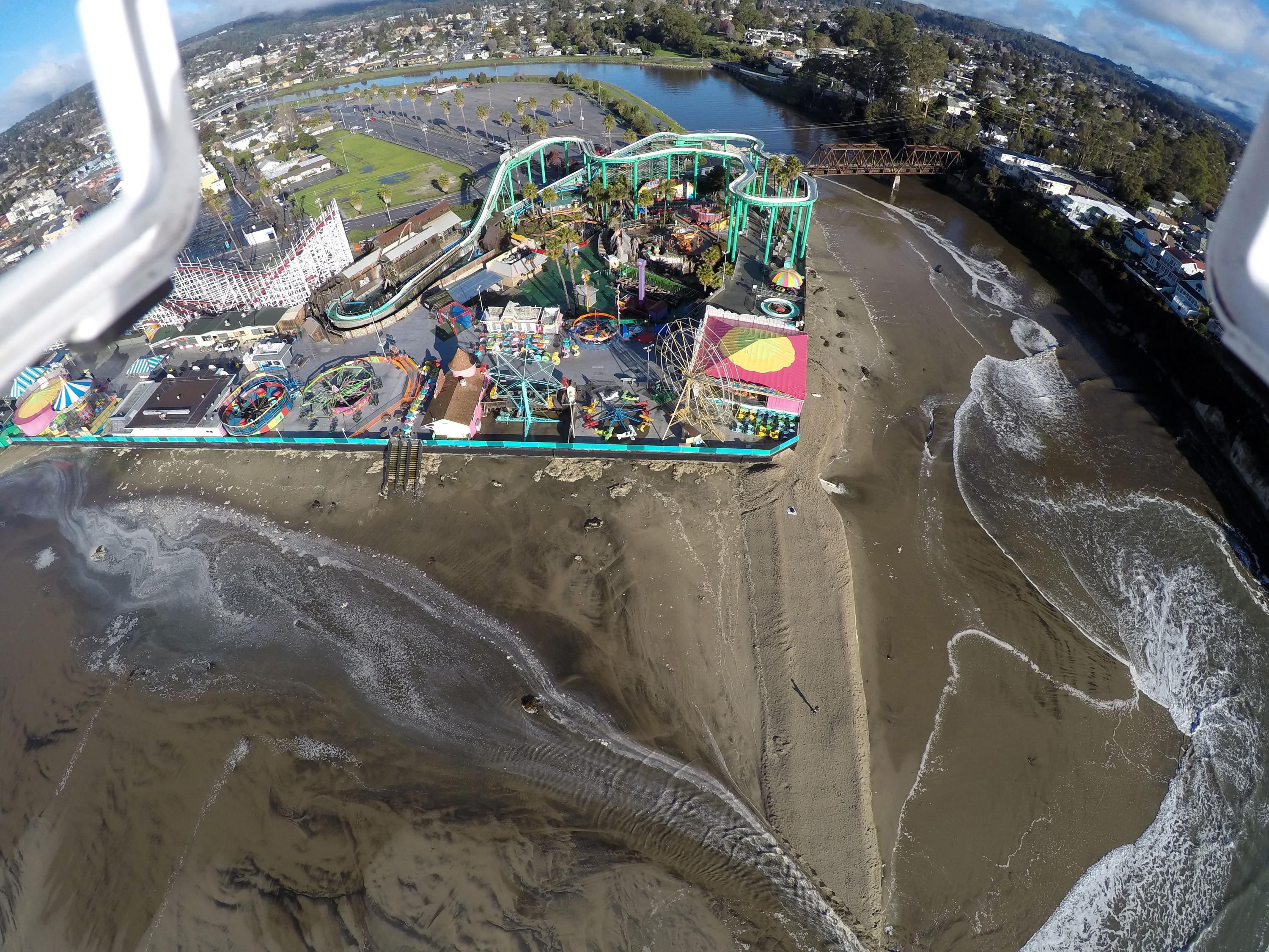 Citizen scientists use drones to map El Nino flooding