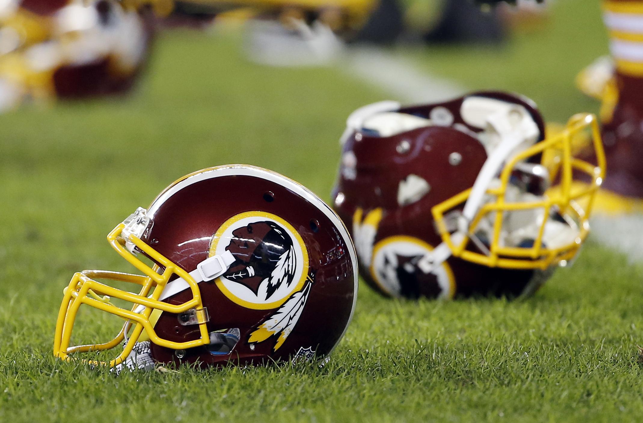 U.S. Senators Want a Name Change for the Washington Redskins