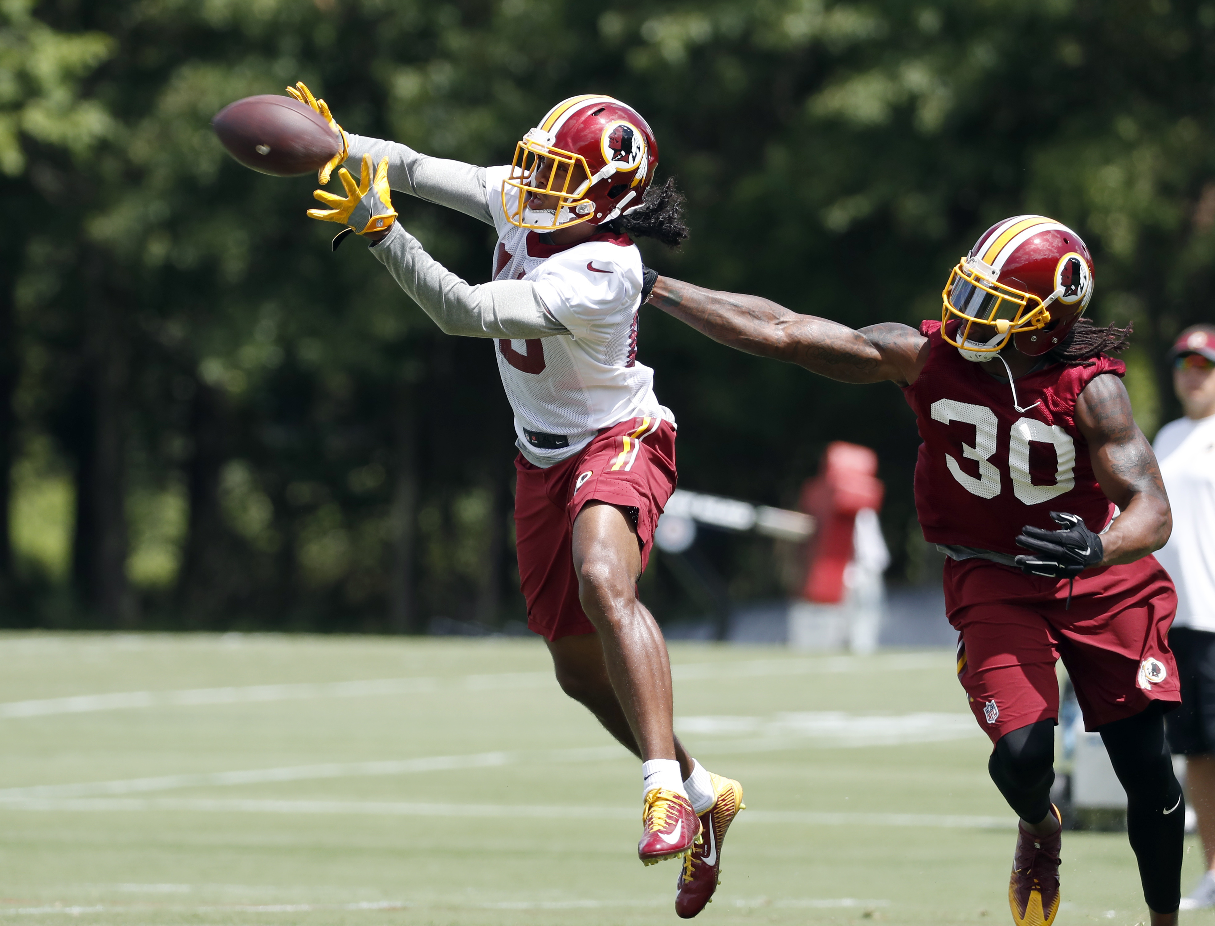 Rookie, Blanding trying to catch on with the Redskins