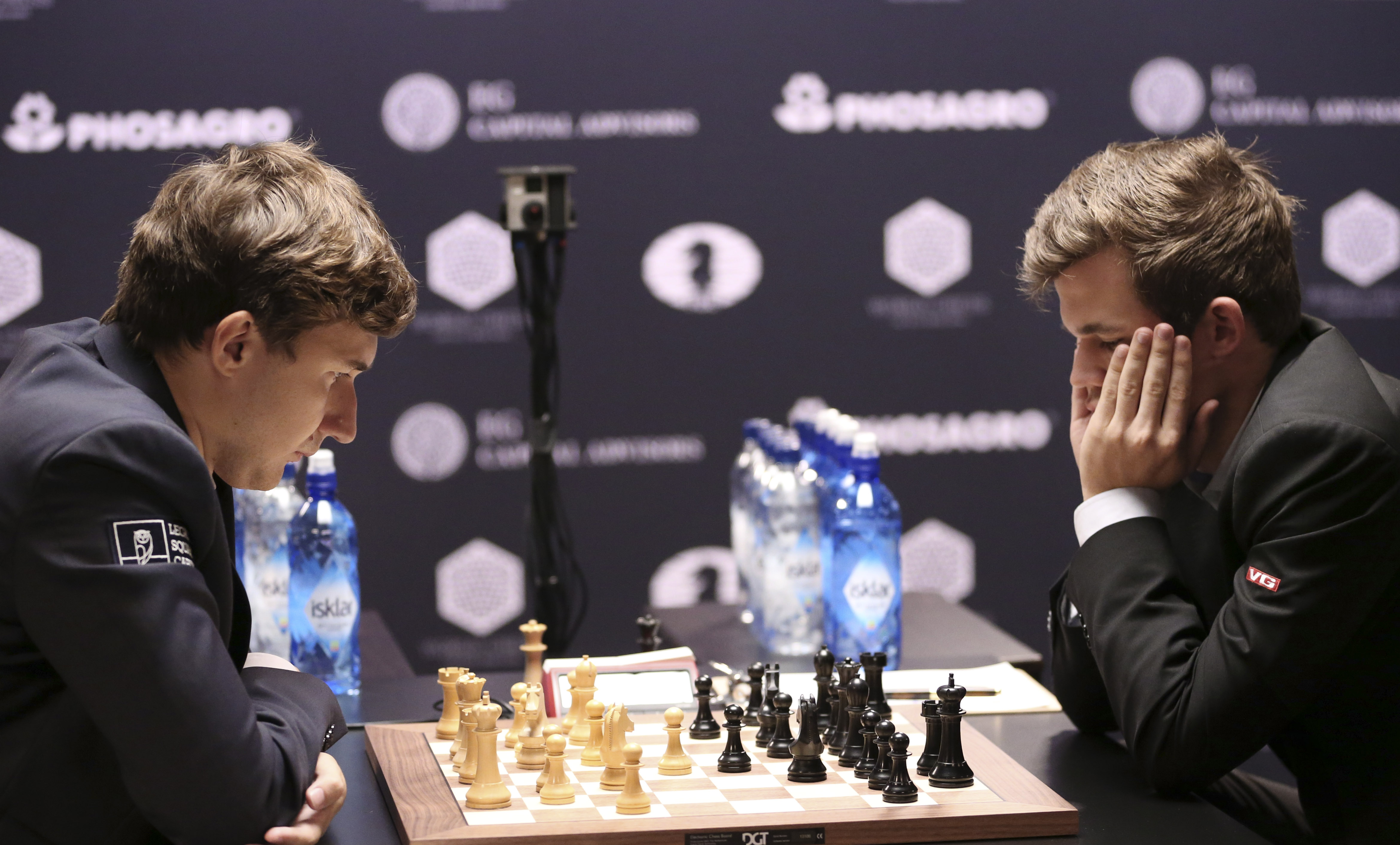 Karjakin vs Carlsen Game 2 World Chess Championship 2016