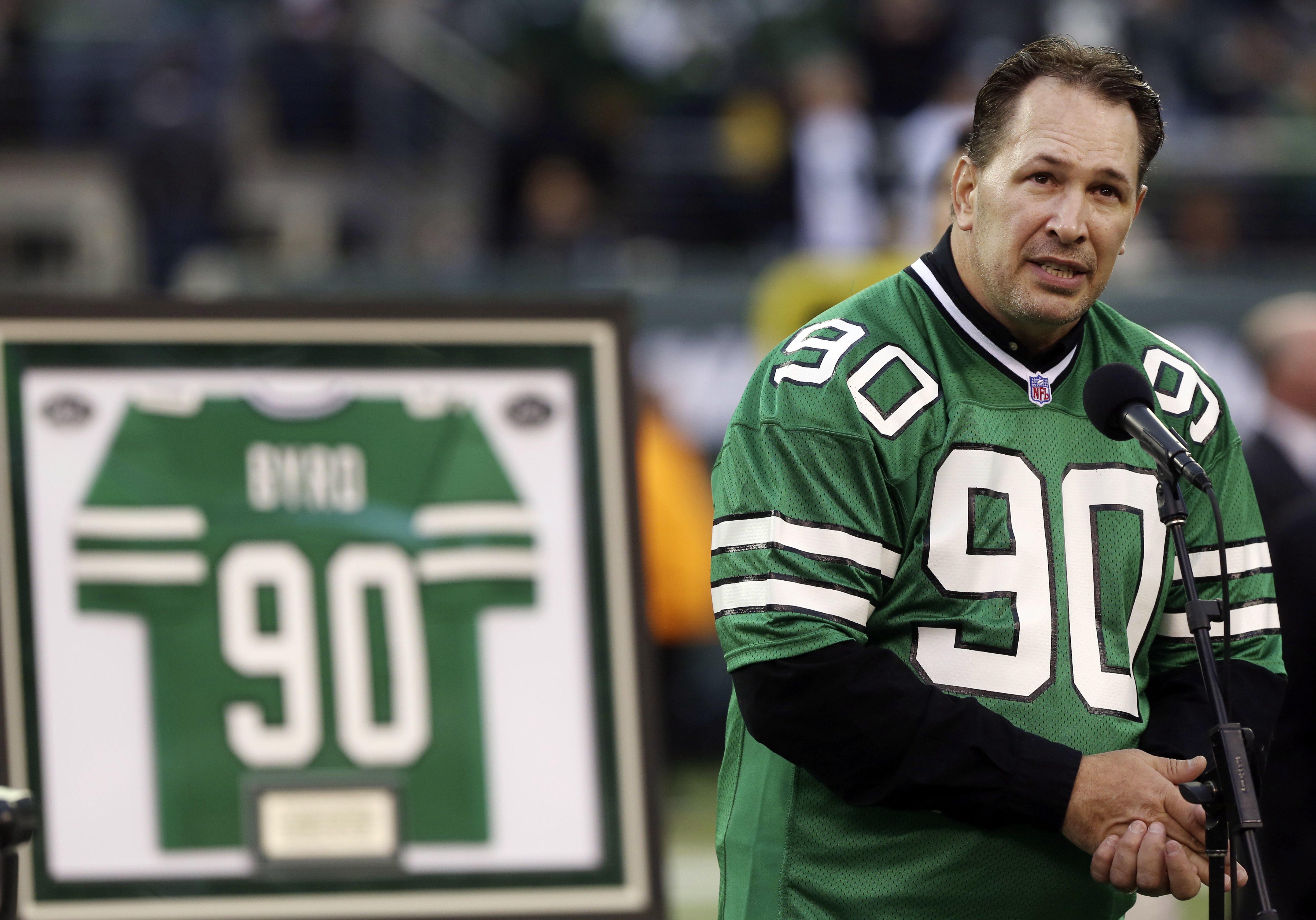 New York Jets on X: Remembering the late Dennis Byrd, who would have  turned 51 today. #RIPDennisByrd  / X