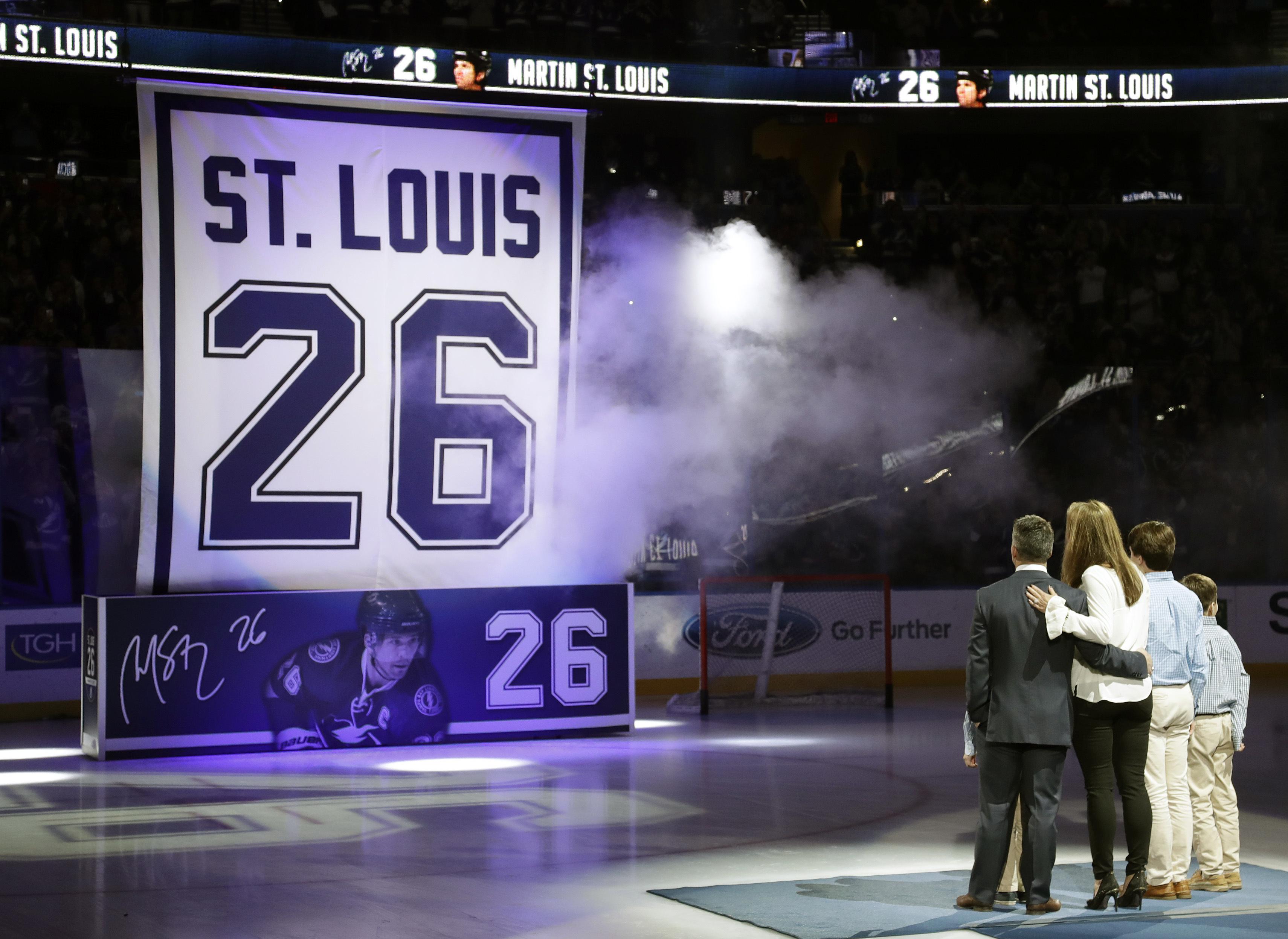 Lightning will retire Martin St. Louis' No. 26