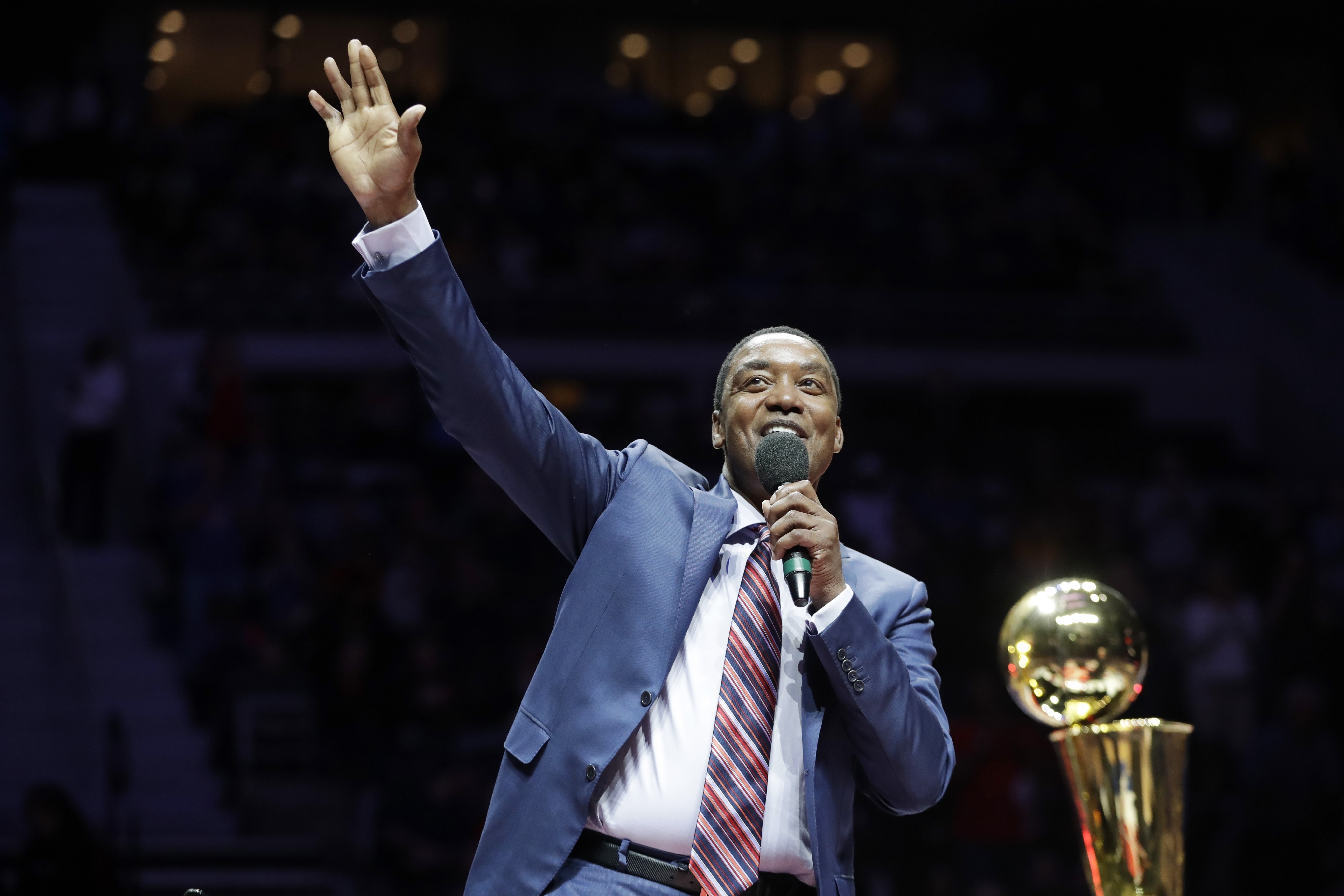 Isiah Thomas, Magic Johnson go through waves of friendship on NBA TV