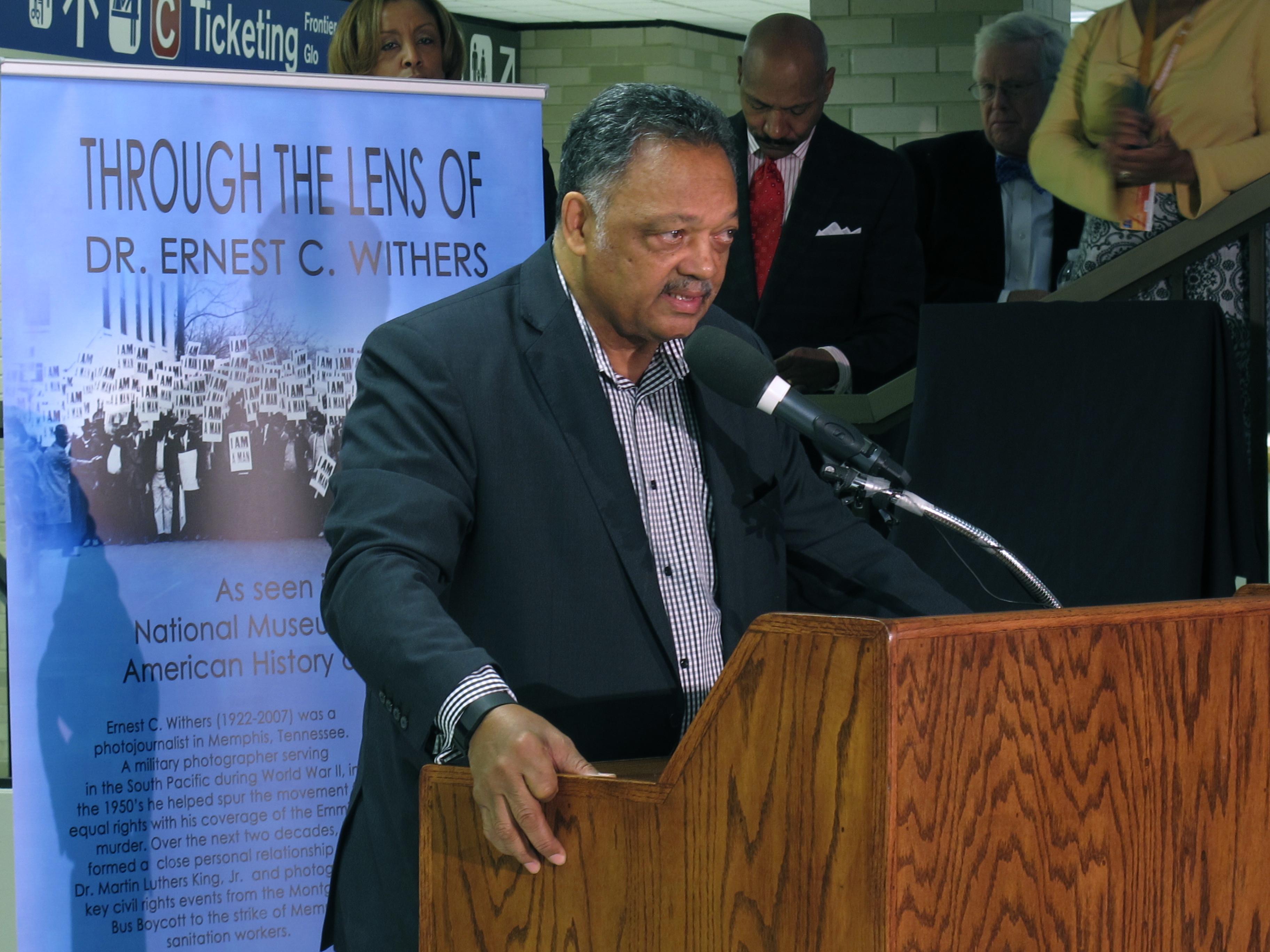 Jesse Jackson, ever the opportunist, goes after NFL's Bob McNair -  Washington Times