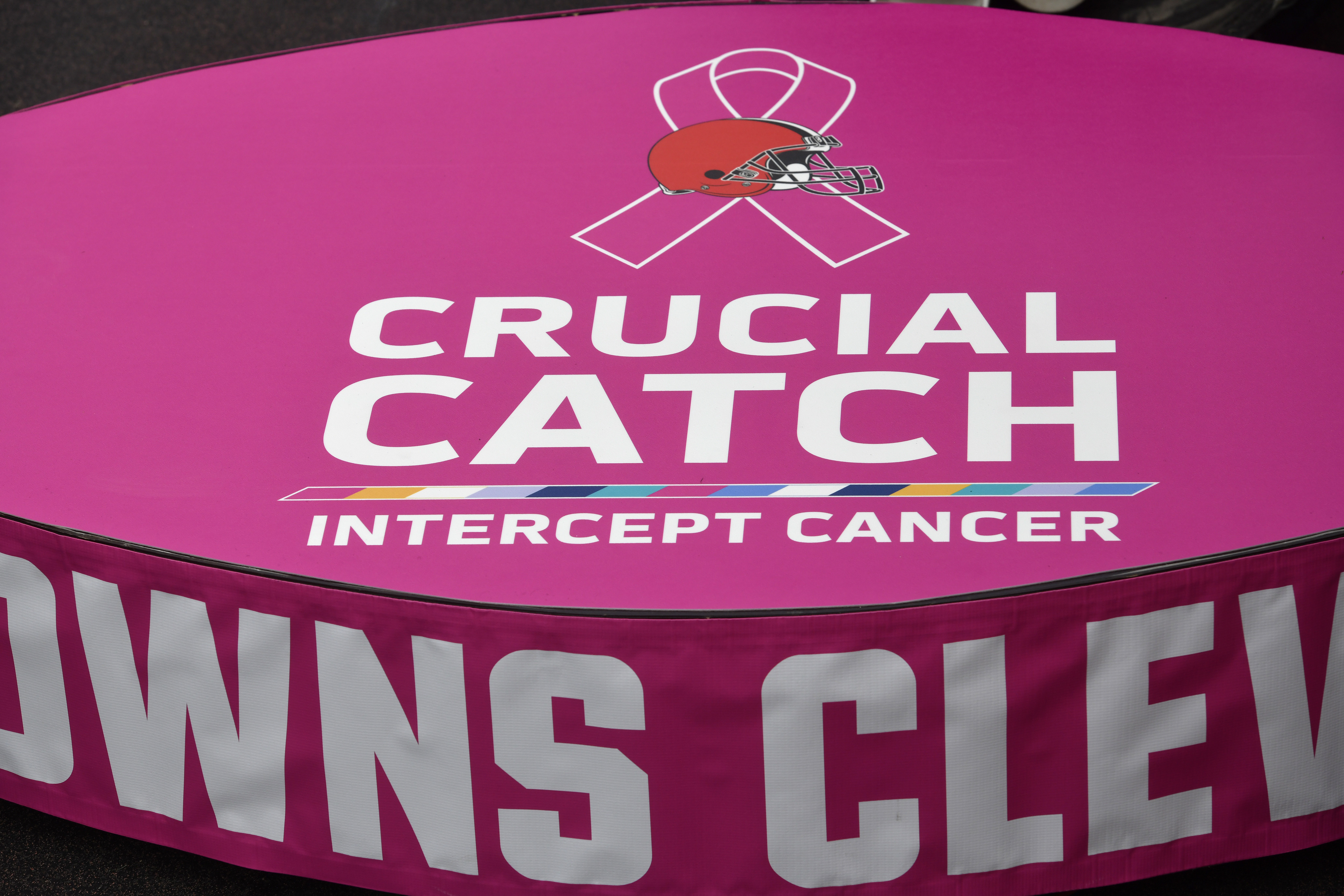 Cleveland Browns host Crucial Catch: Intercept Cancer game