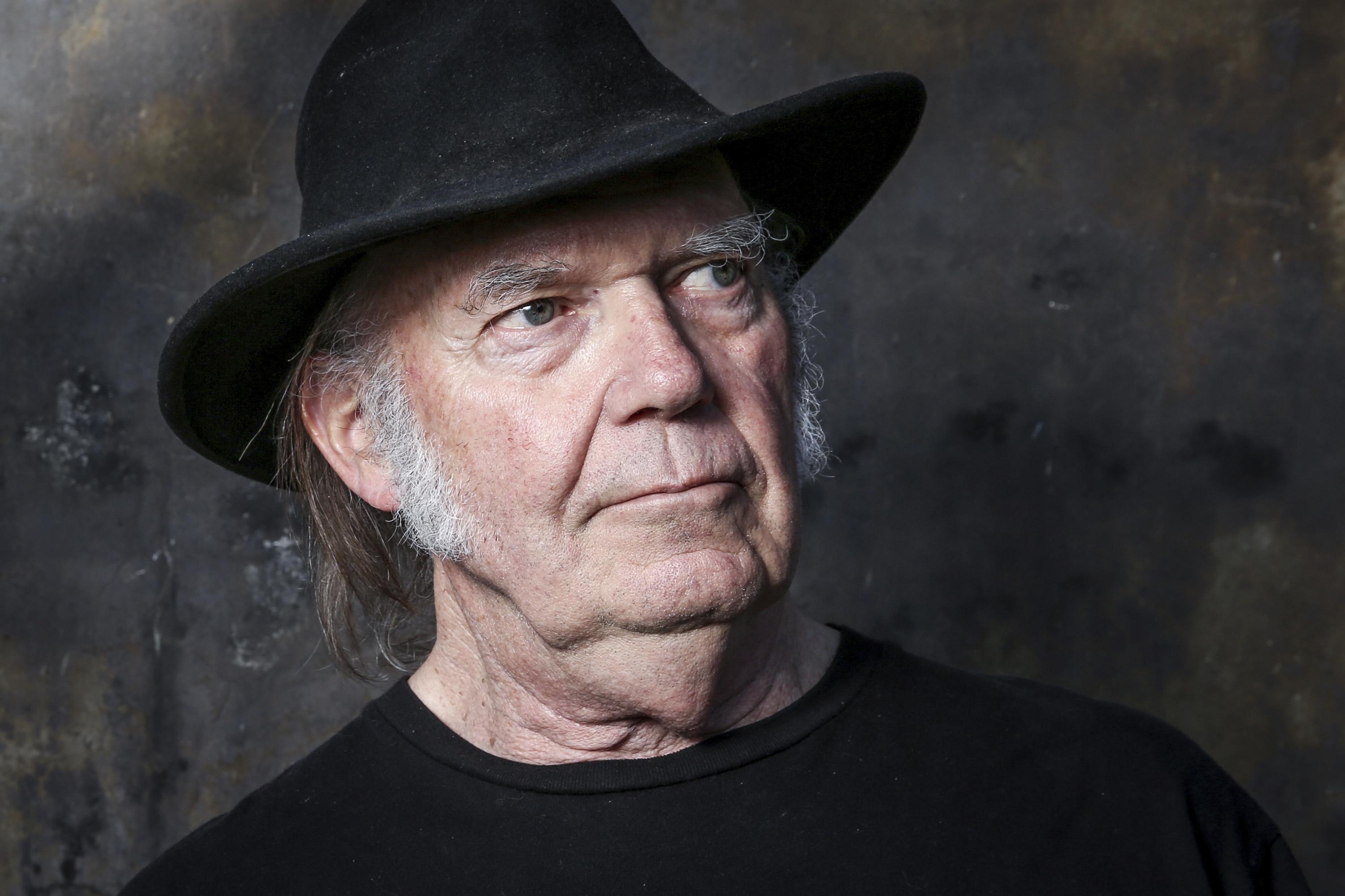 Neil Young Rips Donald Trump Over Unauthorized Use Of Rockin In The Free World At Rallies Washington Times