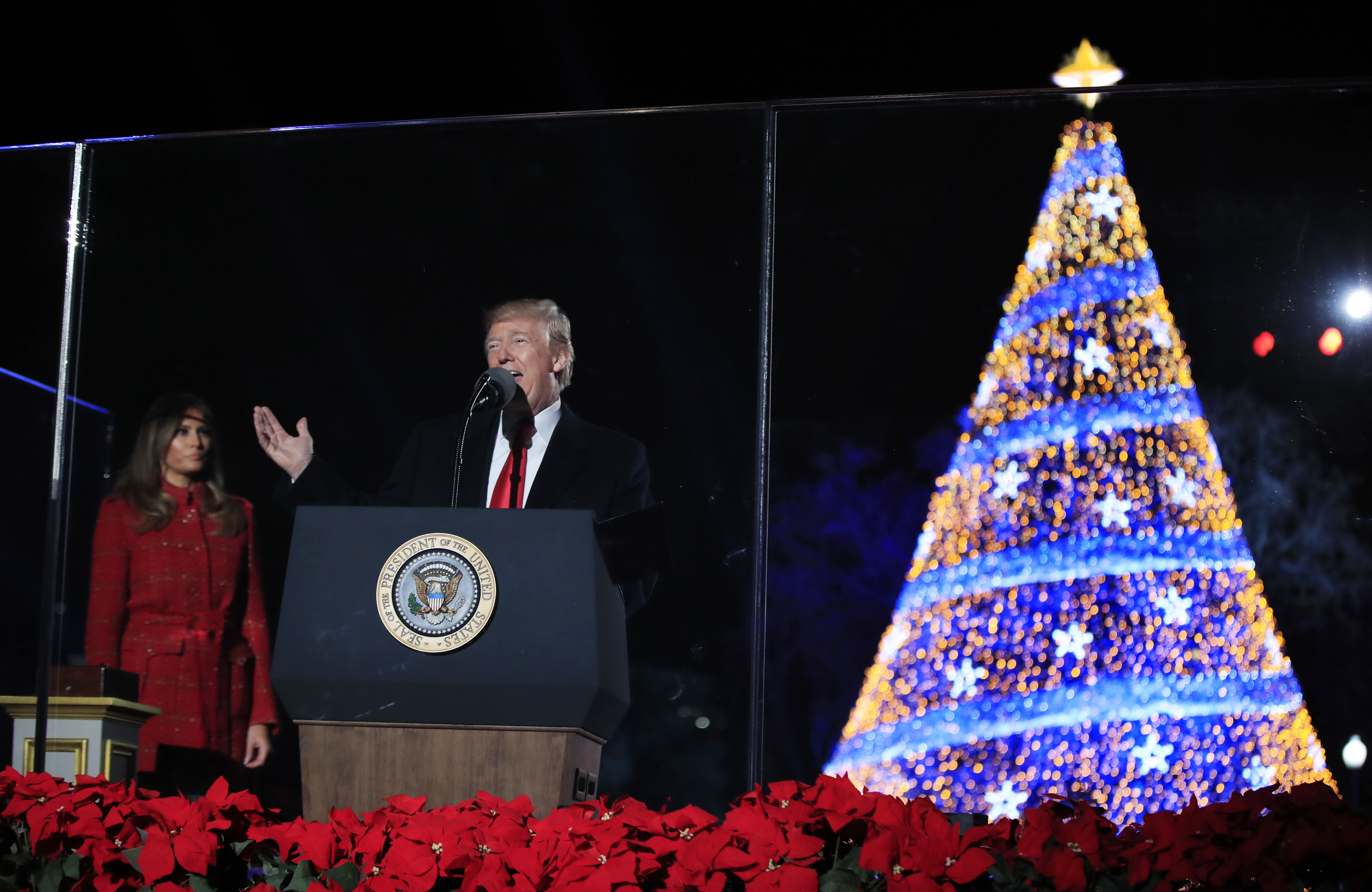 National Christmas Tree Lighting 2022 Trjmp Trumps Light National Christmas Tree For First Time - Washington Times