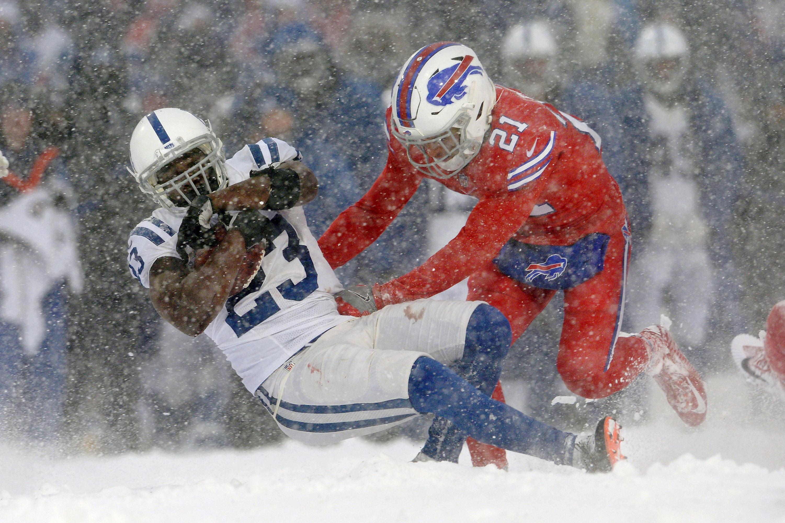 Buffalo Bills take on Indianapolis Colts in midst of wild snowy