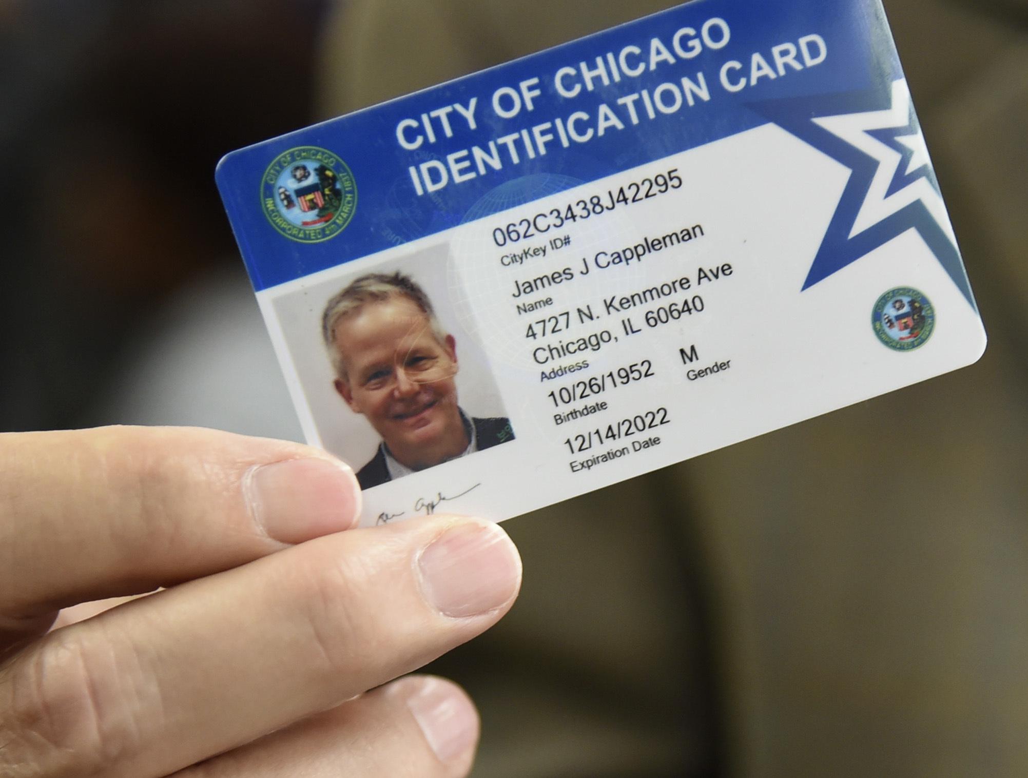 La Real ID es clave para los indocumentados en Chicago. Foto: Wash Times.   