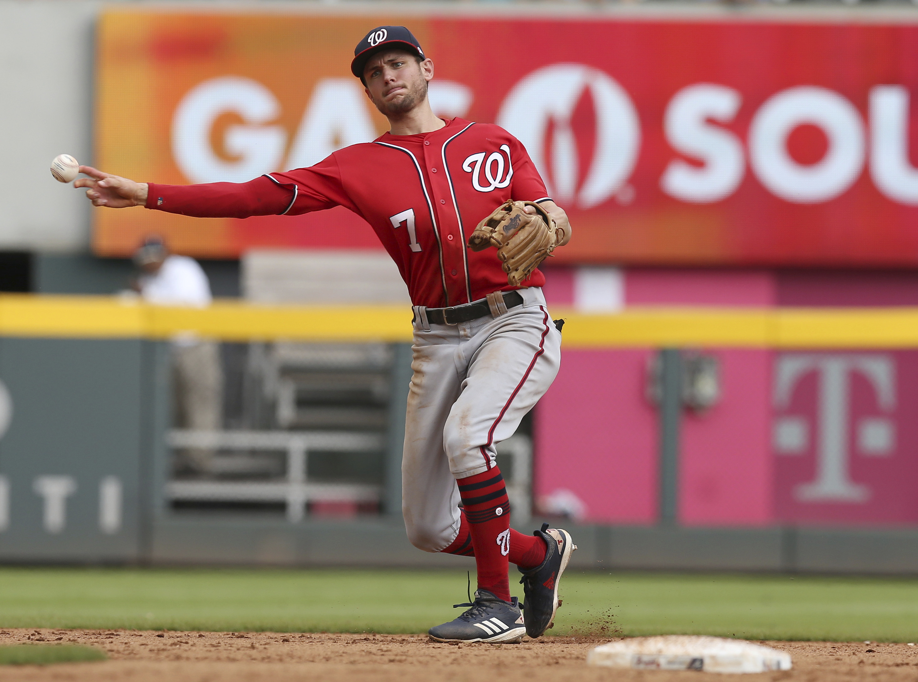 Trea Turner Shows WPW His Favorite Game Gloves (and Bat) thru his