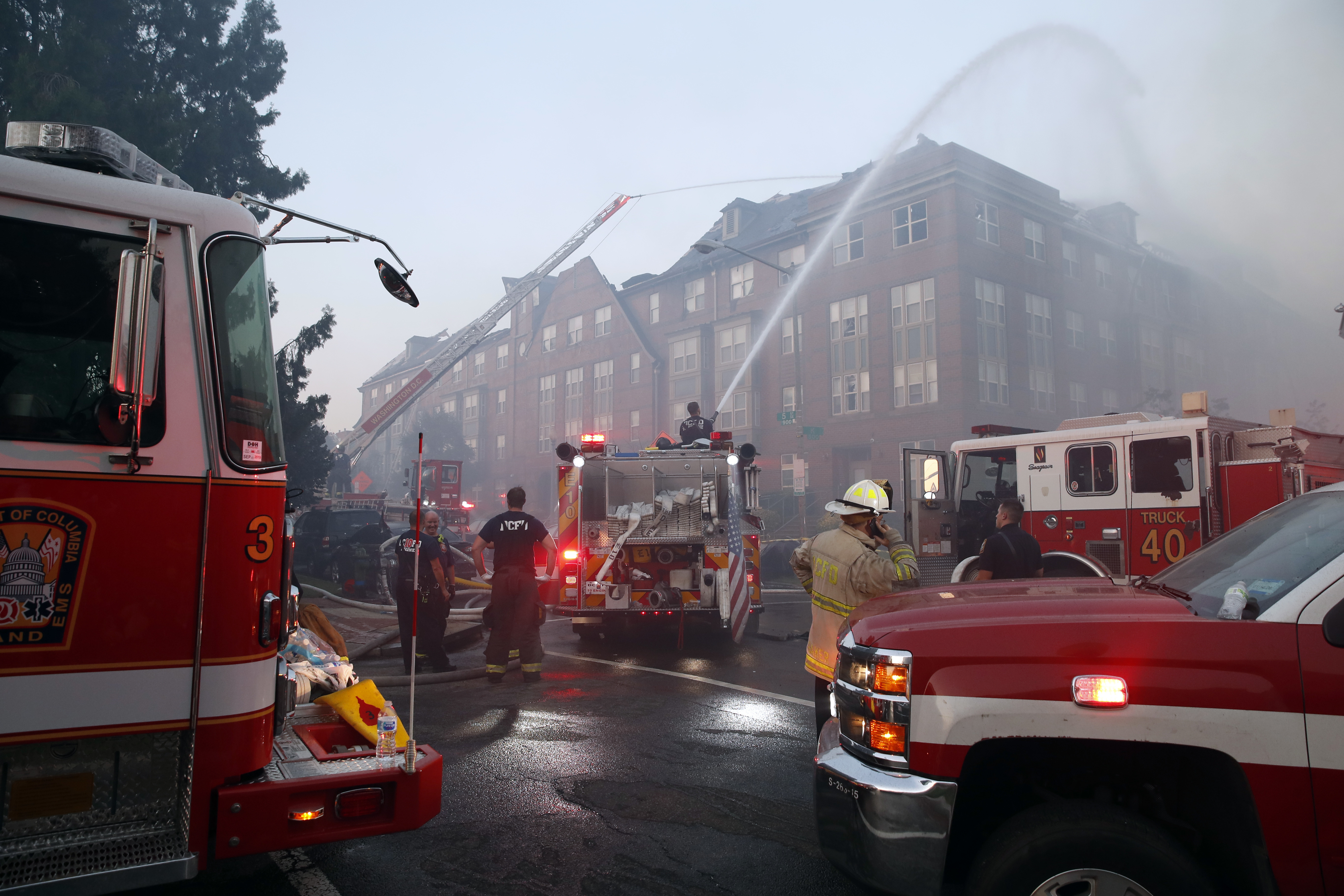Muslim, Jewish Firefighters Sue Over Facial Hair Policy