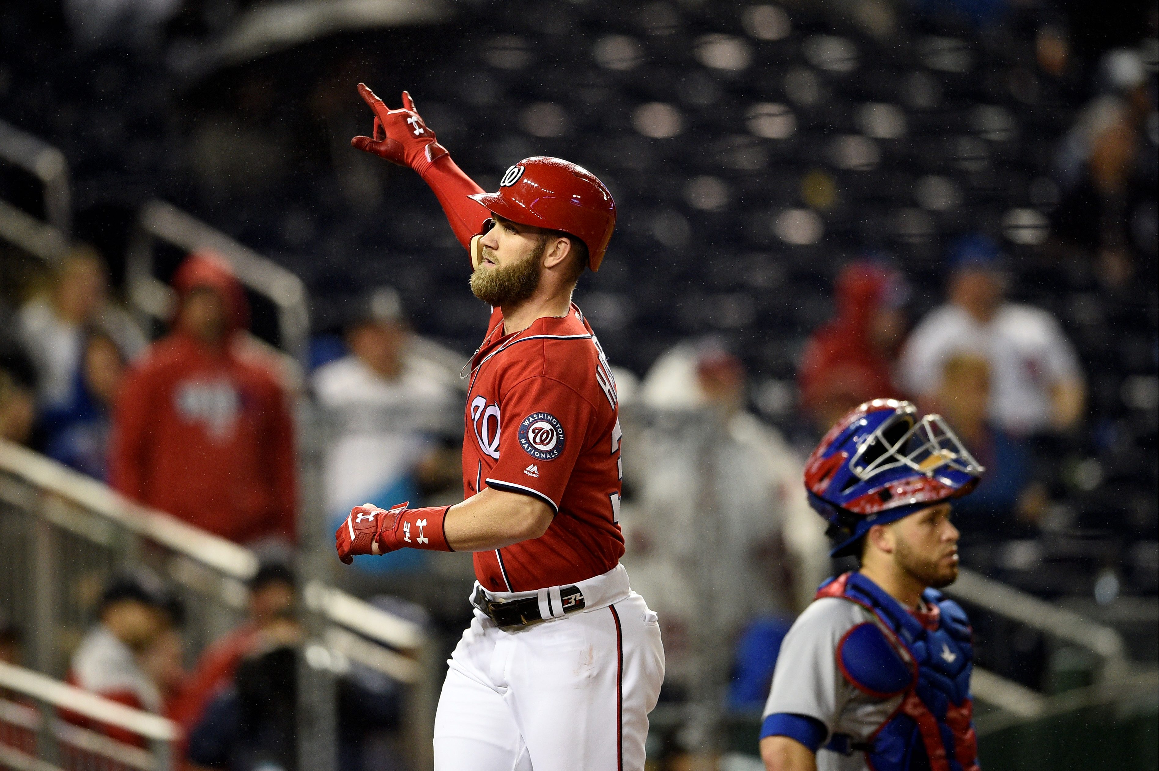 Phillies' Hoskins: 'Everyone loved to hate' Harper