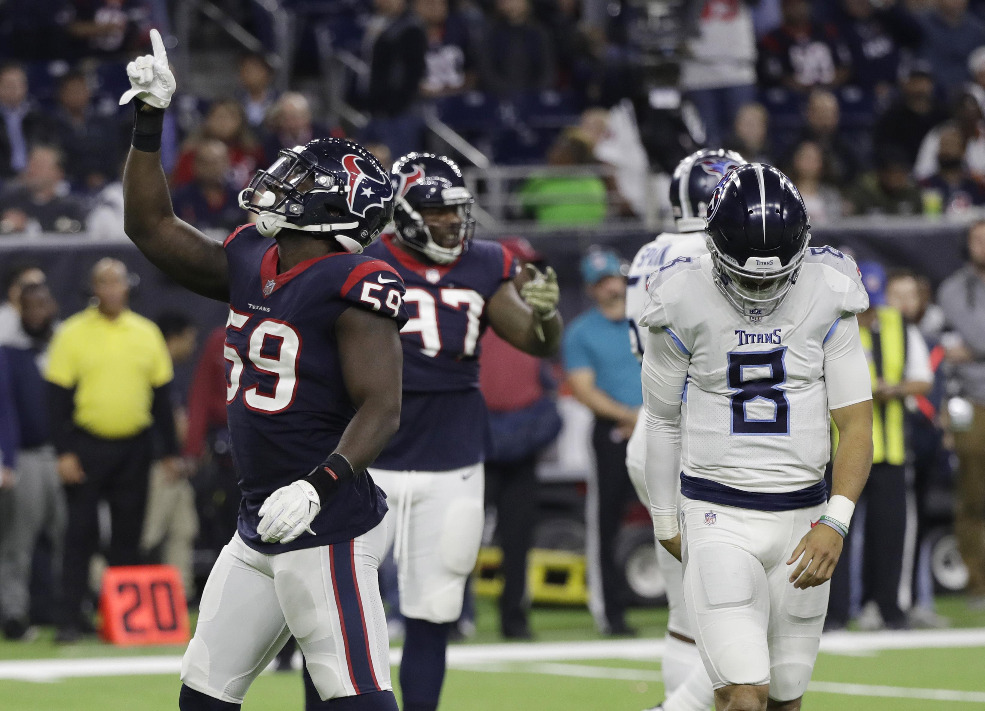 Tennessee Titans blow 4th quarter lead, lose to Houston Texans