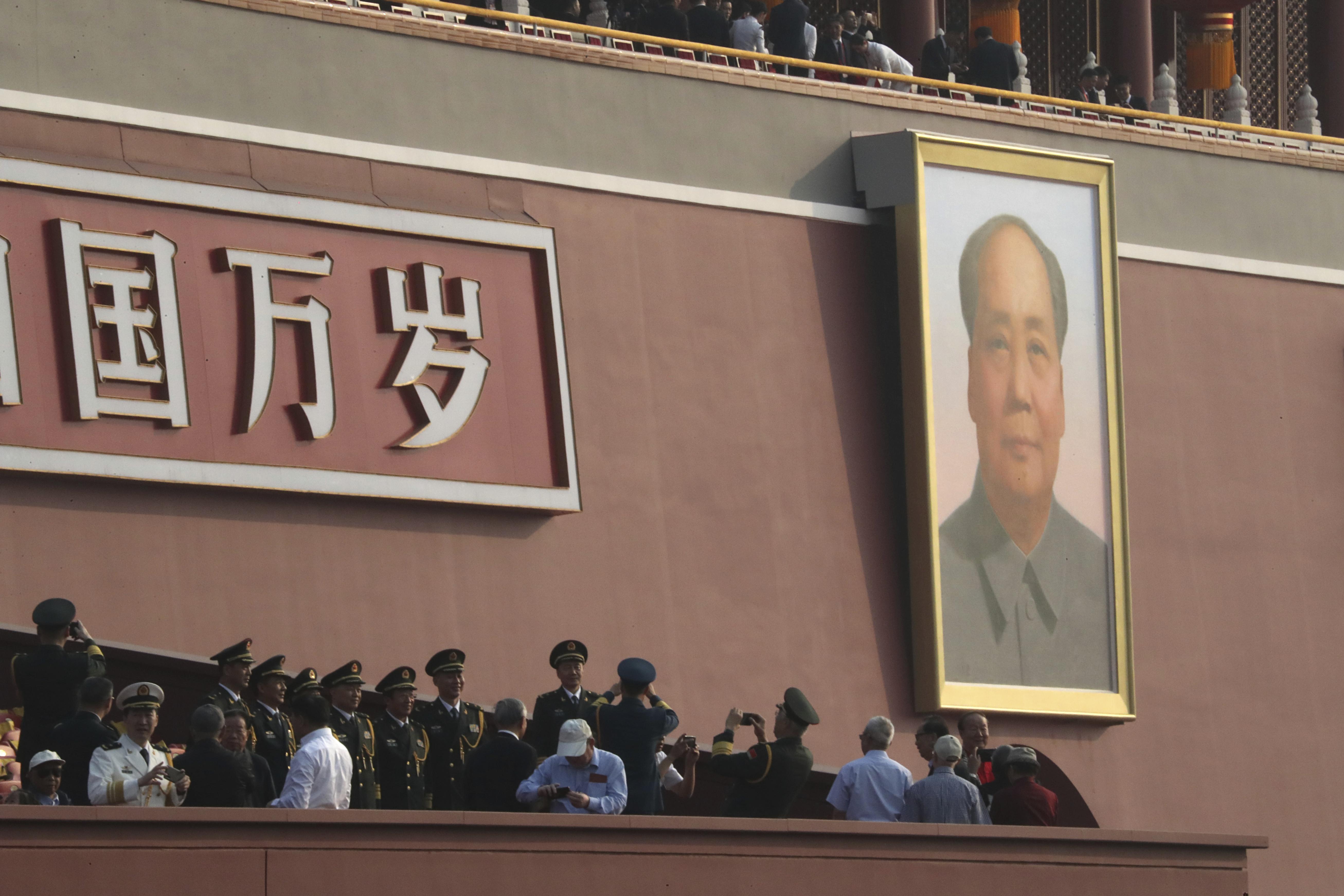 Chinas 70 Year Parade Shows Global Ambition As Hk Protests - 