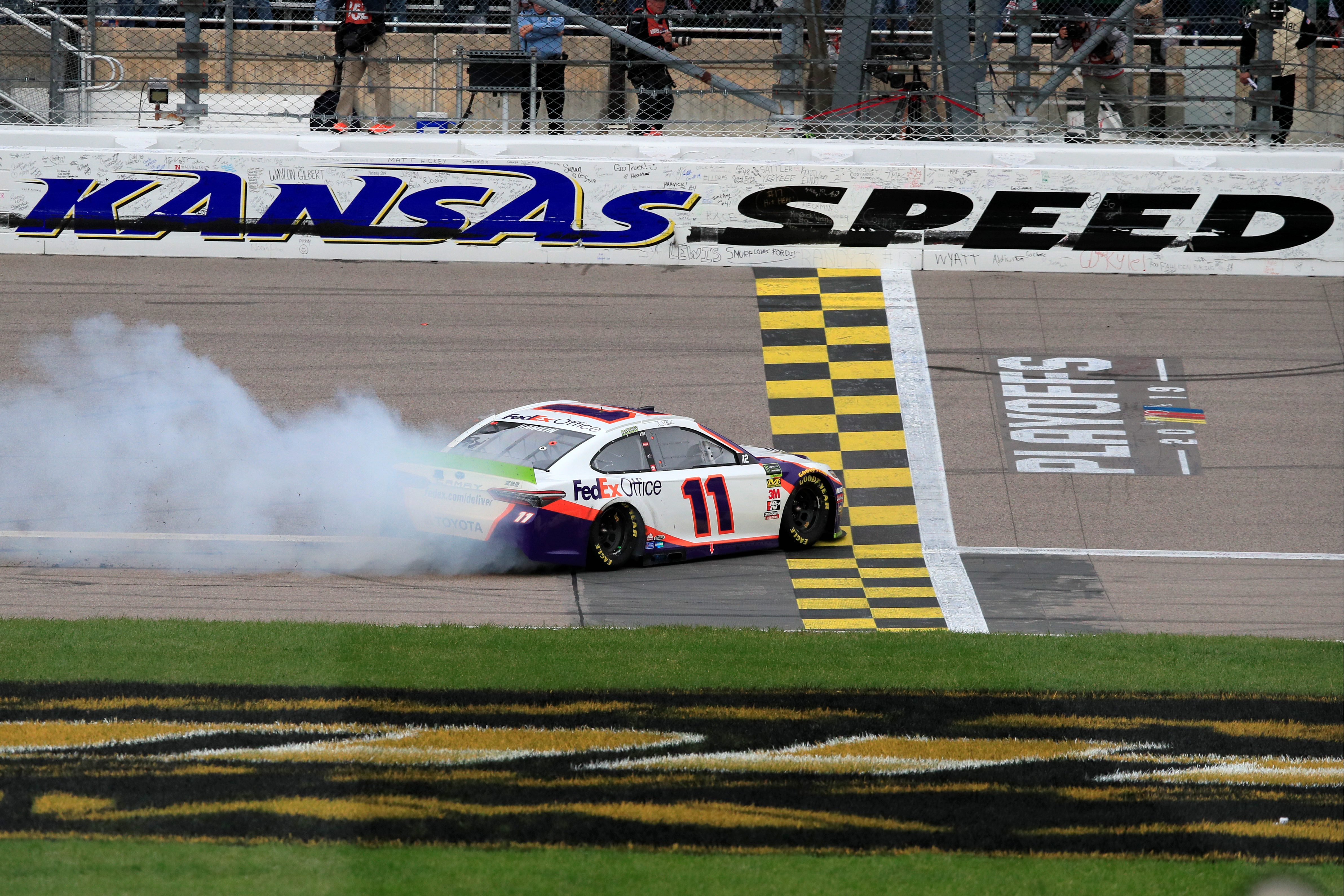 Denny Hamlin Wins Chaotic Nascar Playoff Elimination Race As Chase Elliott Advances Washington Times