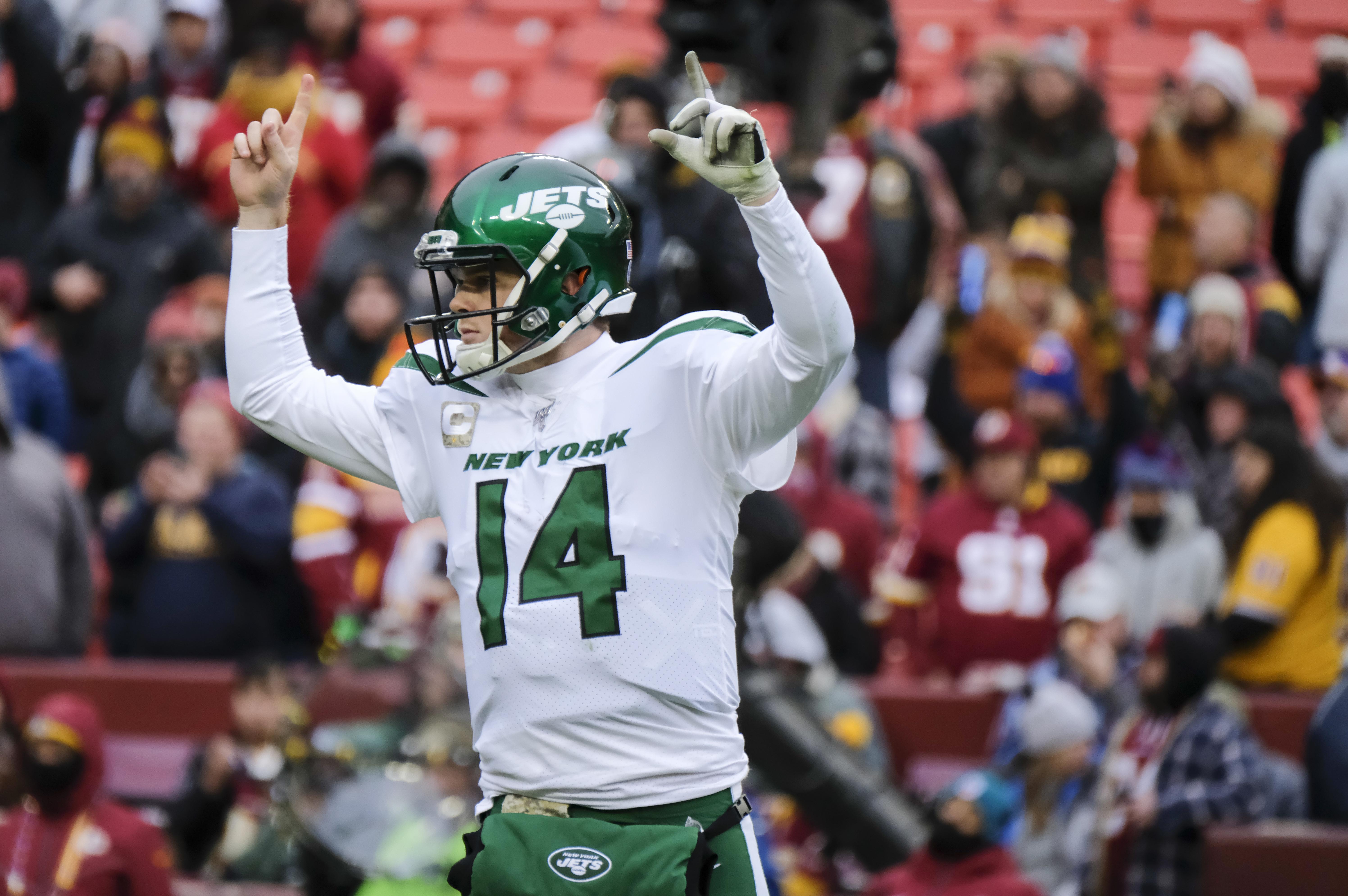 Darnold's 4 Touchdowns Power Jets to a Rout in Washington - The