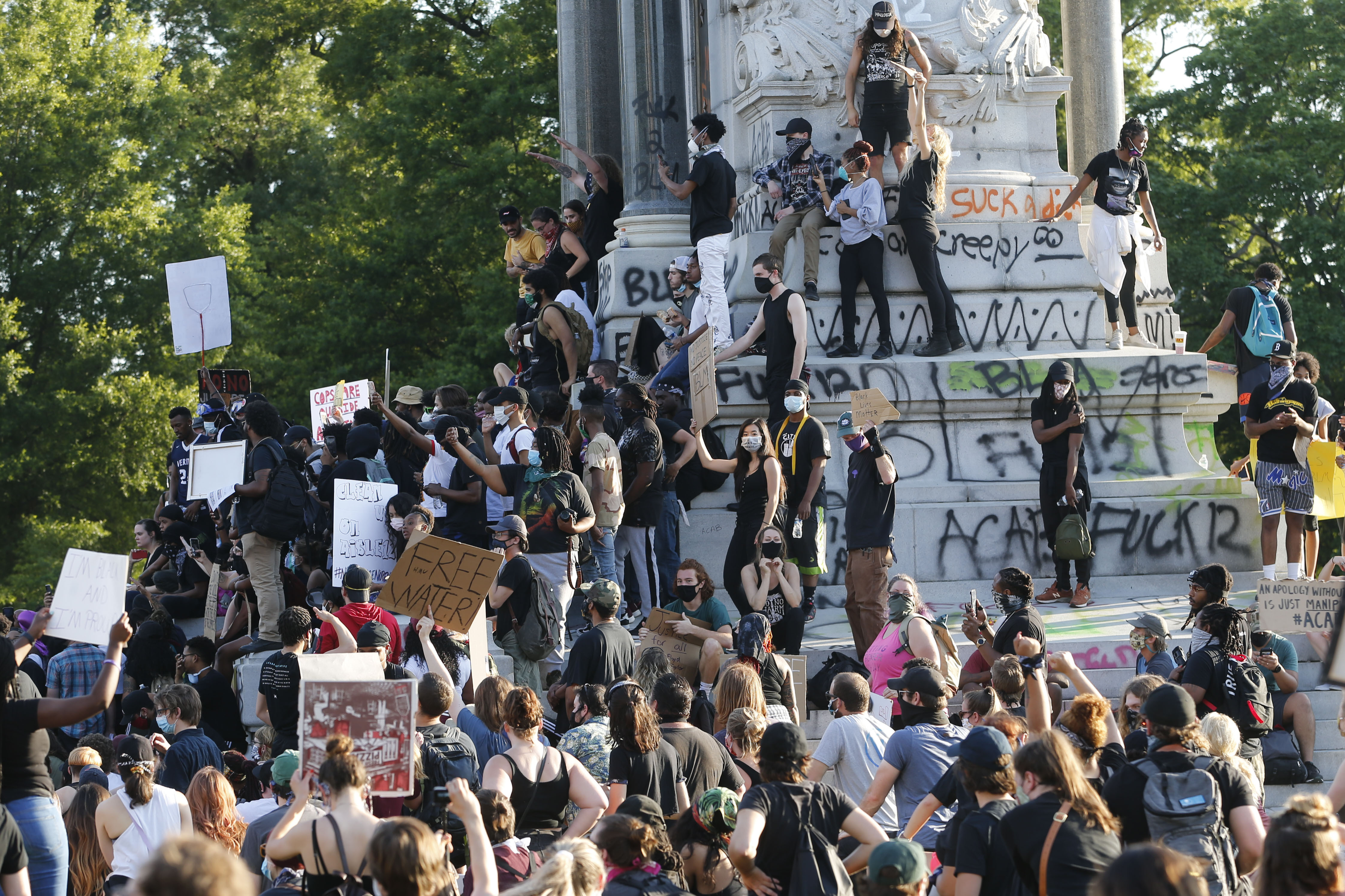 Confederate memorials removal campaign resonates in Belgium - Washington  Times