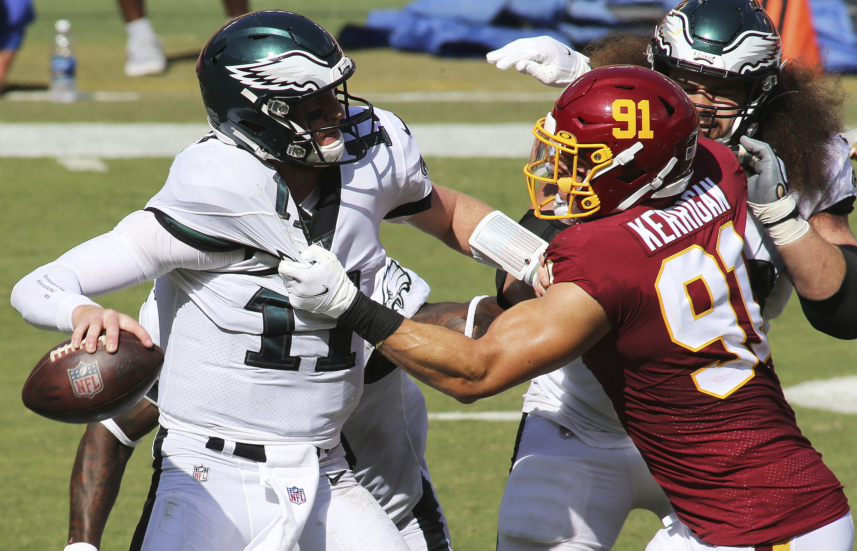 Philadelphia Eagles sign Ryan Kerrigan: Thumbs up or down?