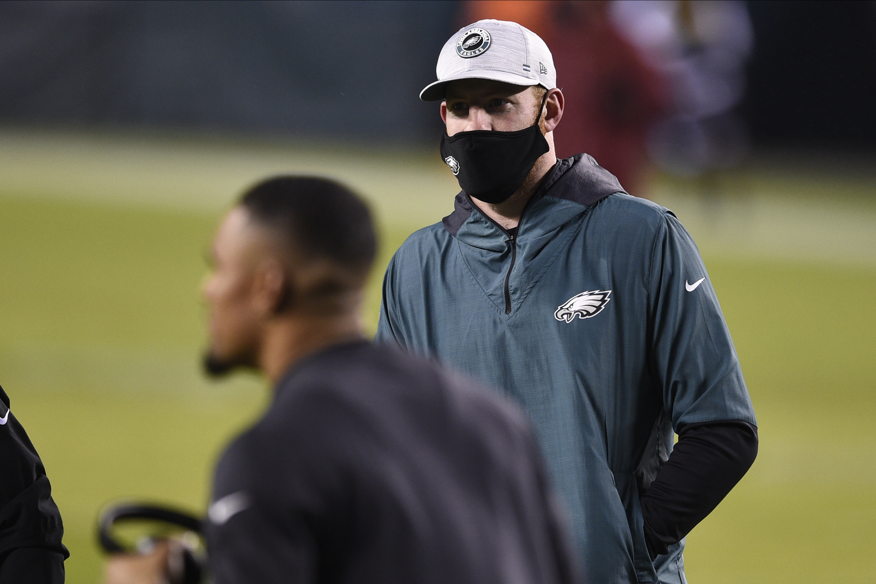 Eagles' Carson Wentz will be a 'healthy scratch' for tonight's