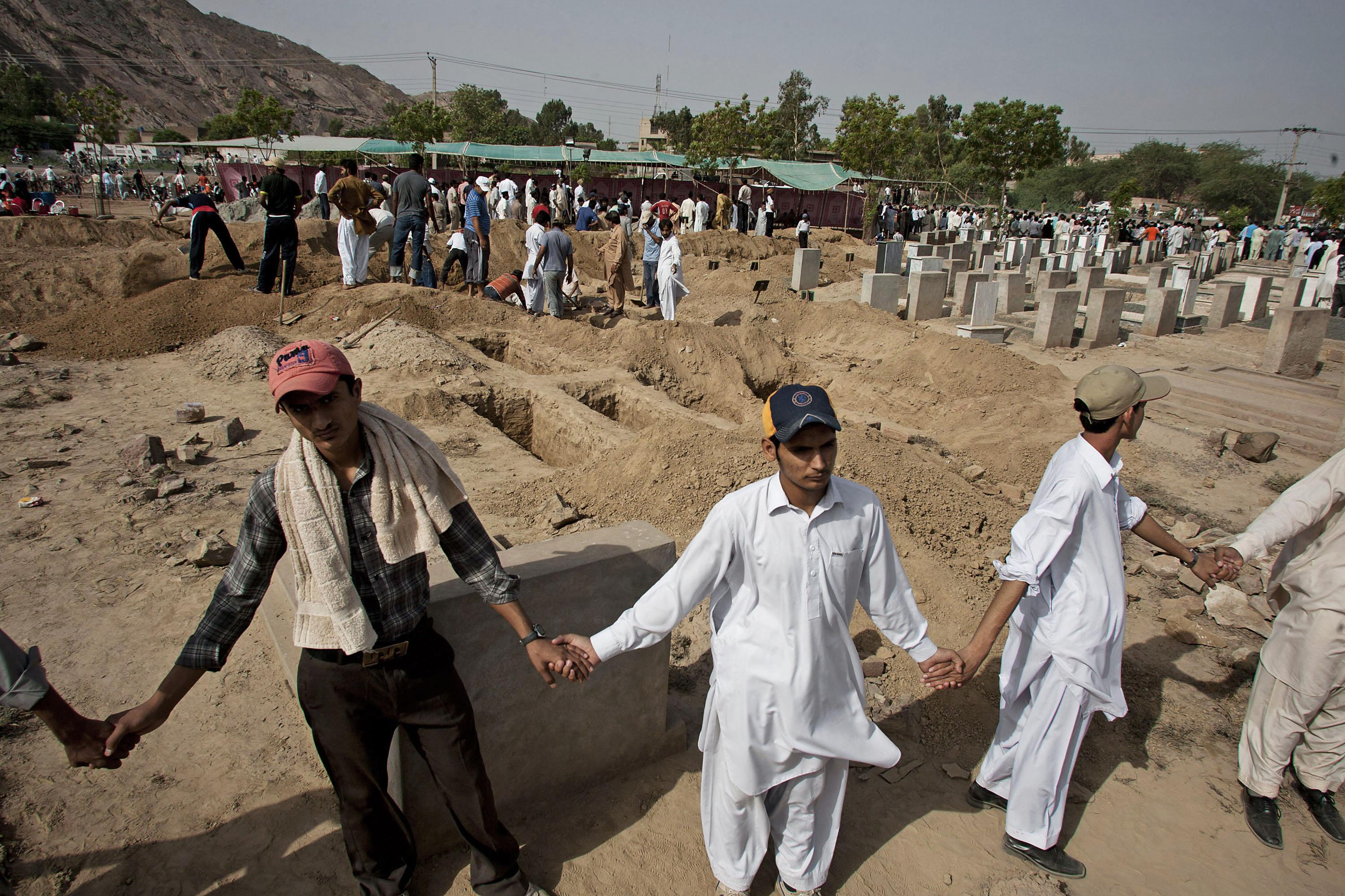 What Makes Sunni Muslims Unique? Exploring Their Faith - 1vt2hml