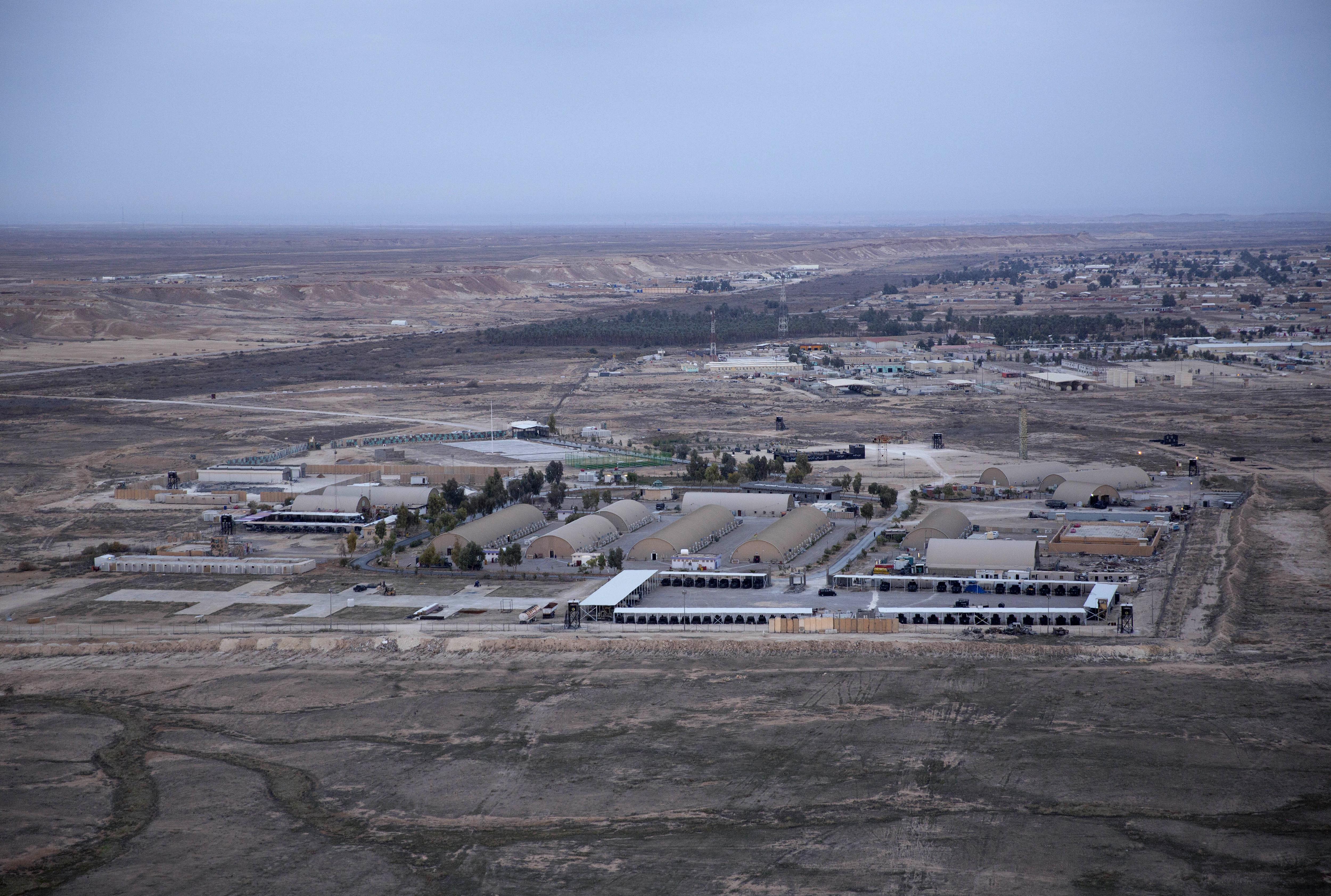 Rockets hit airbase in Iraq hosting U.S. troops