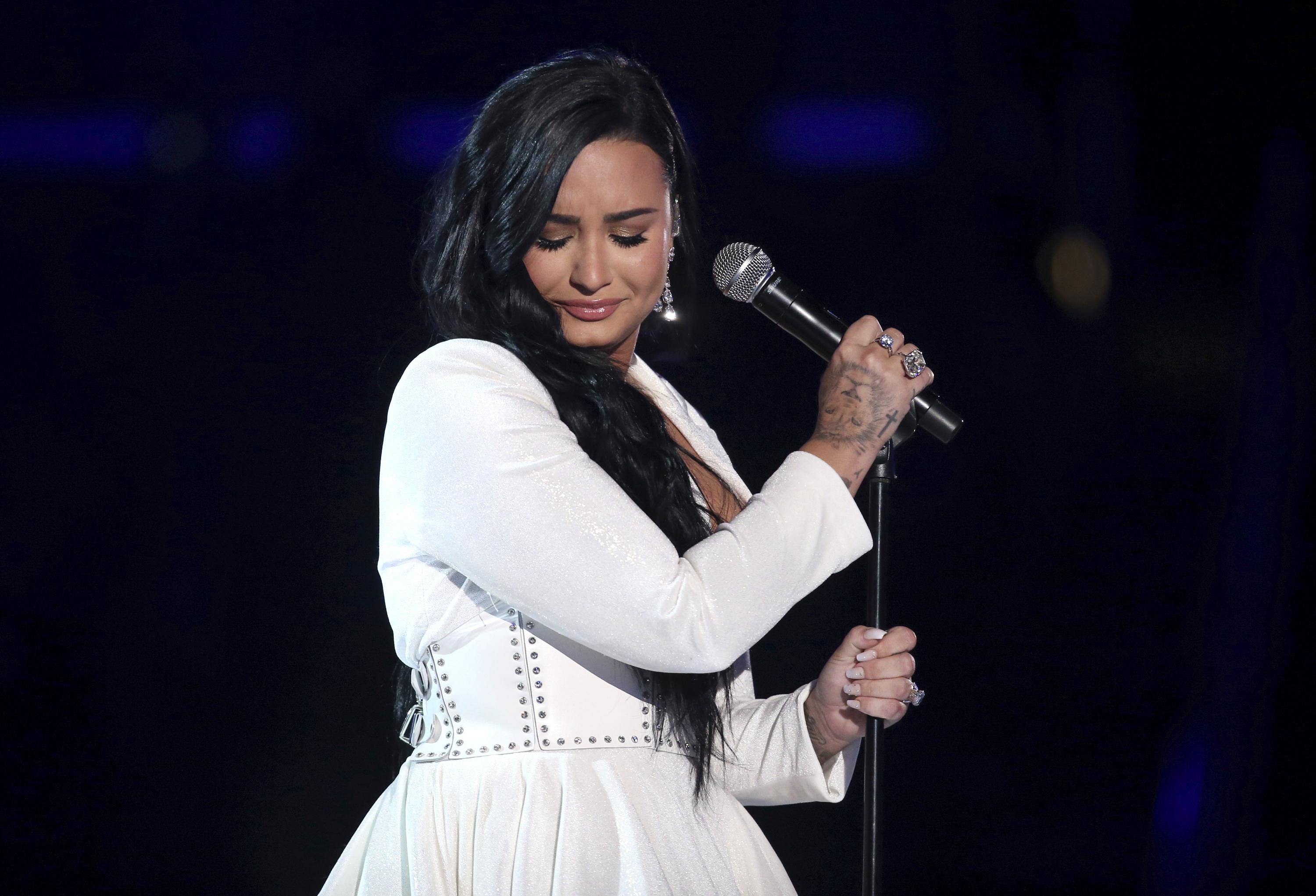 Demi Lovato brings back 'she/her' pronouns after switching to