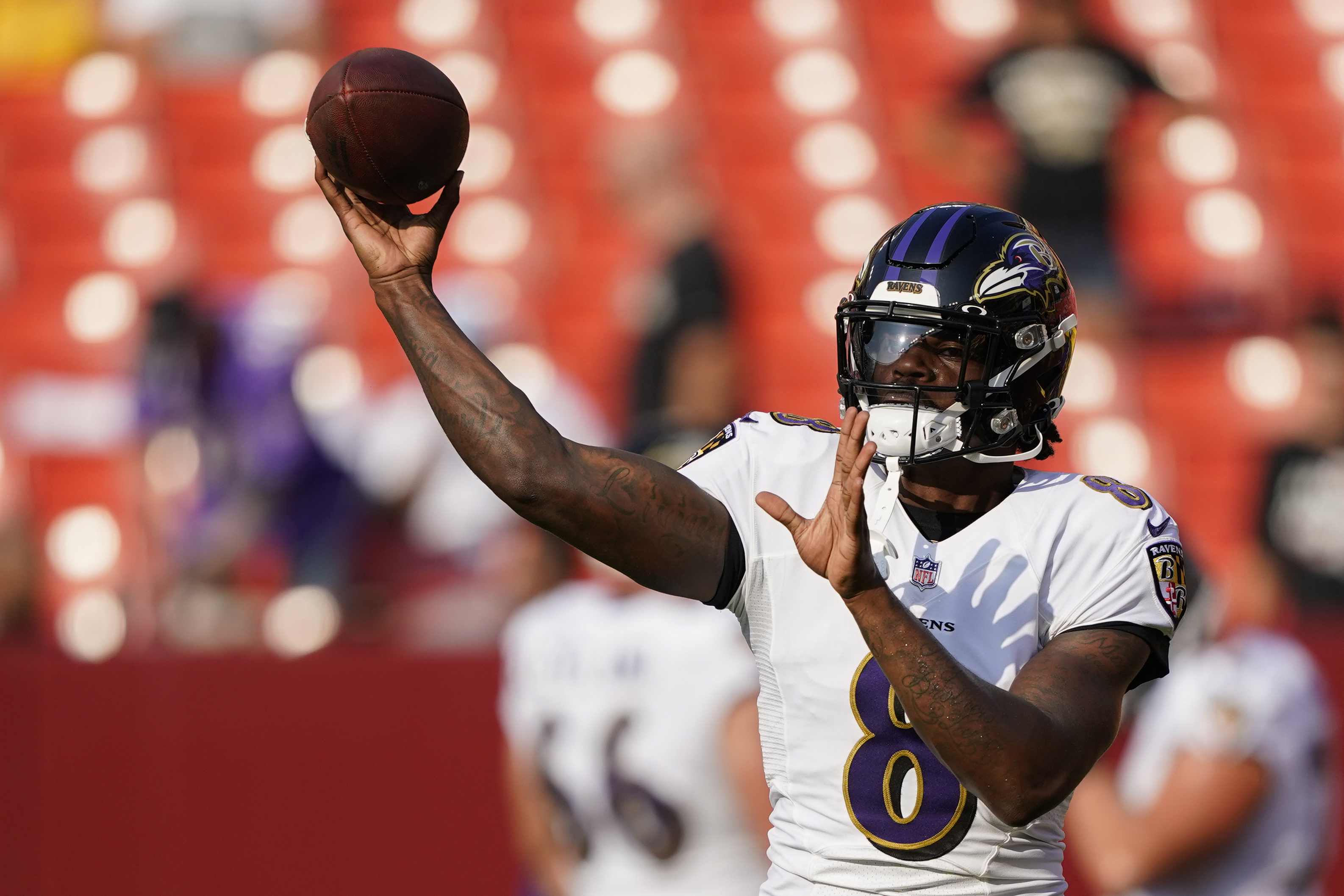 Lamar Jackson's Bold Play: A Contract Without an Agent - The New