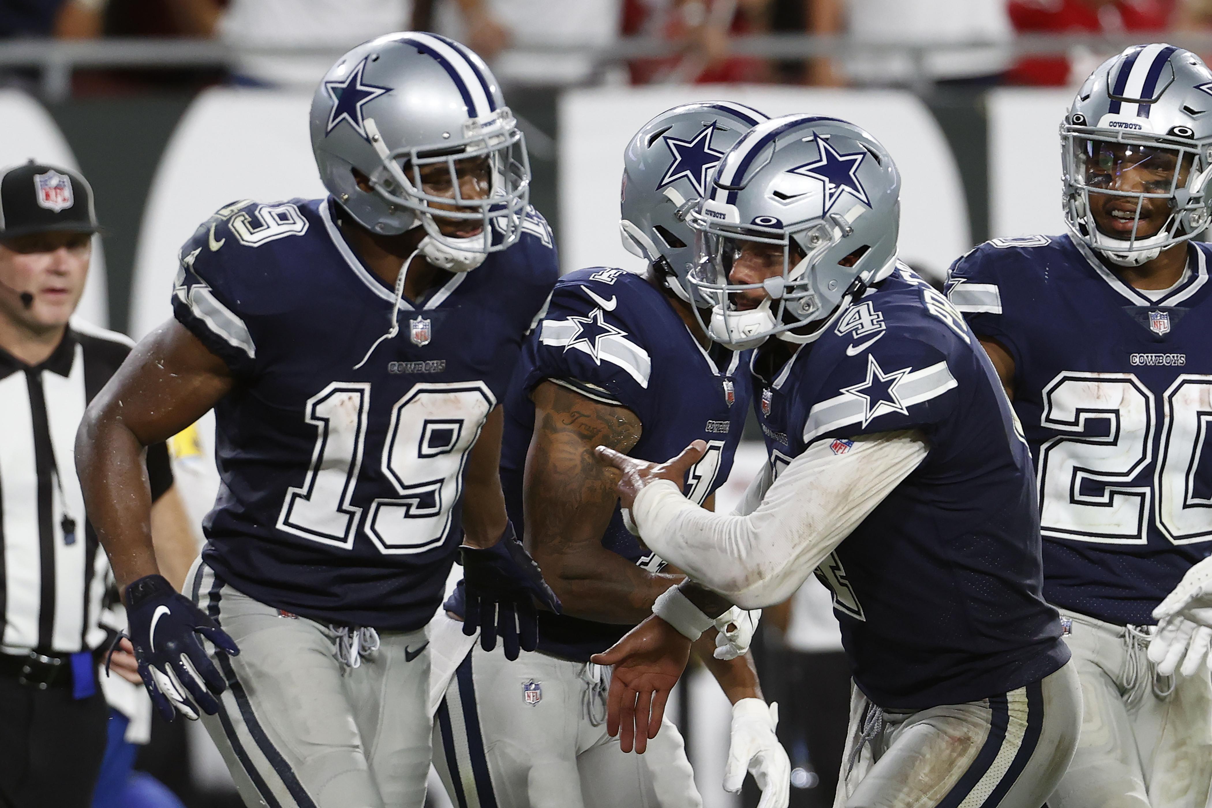 Dak Prescott shows support for unvaccinated teammate Amari Cooper