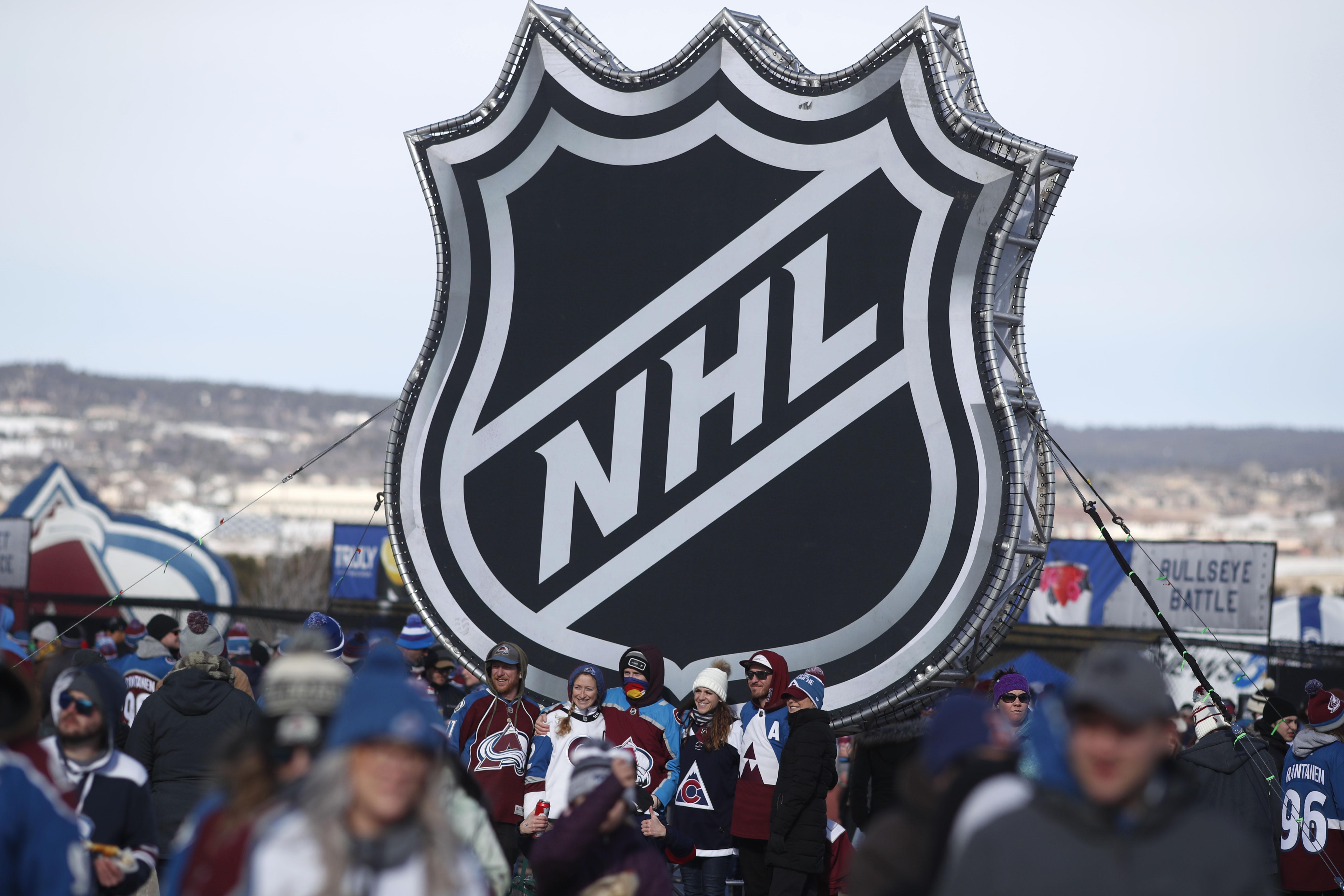 Fanatics Colorado Avalanche 2020 NHL Stadium Series Hockey Jersey