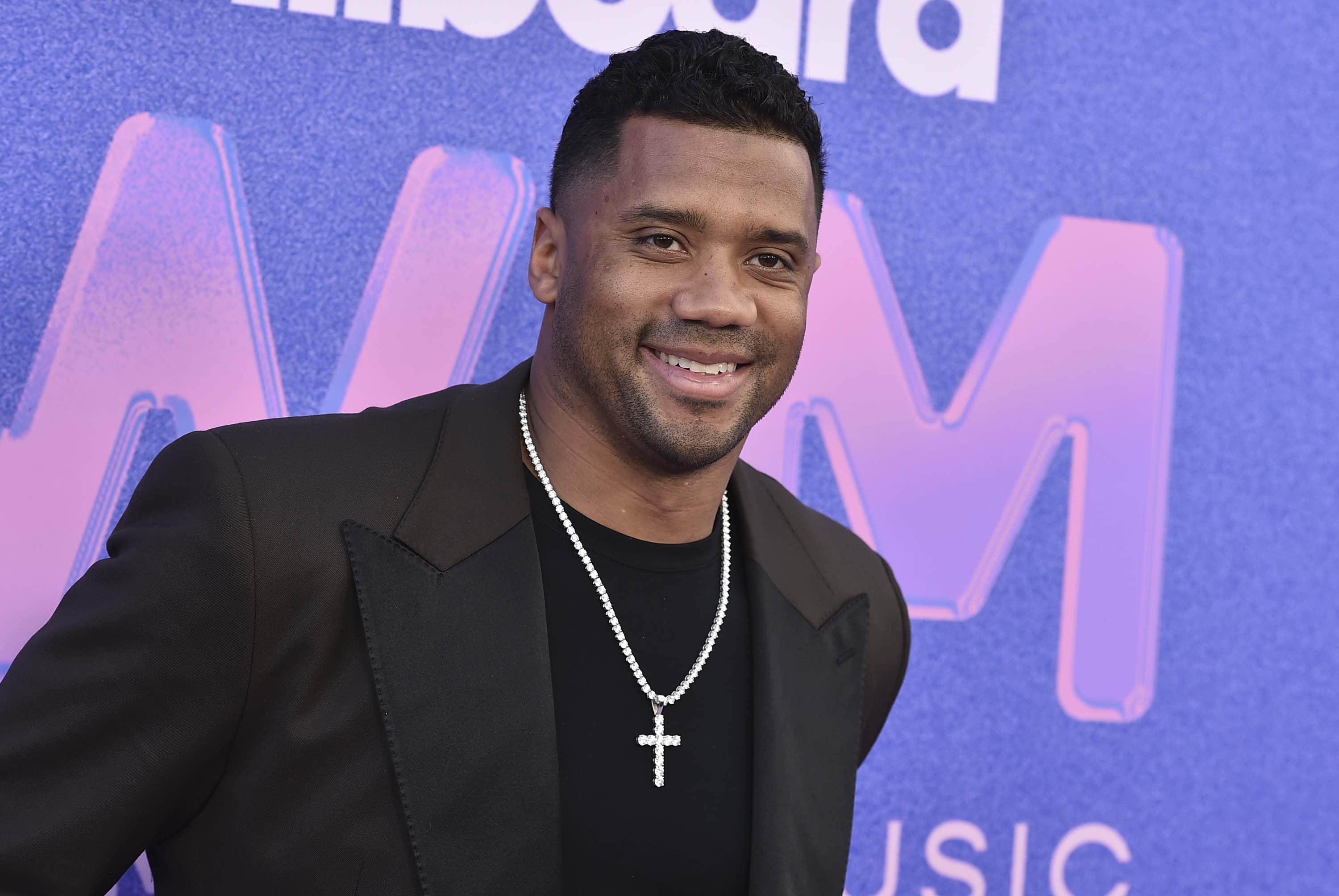 Russell Wilson 'Chose Broncos Over Washington' in Blockbuster