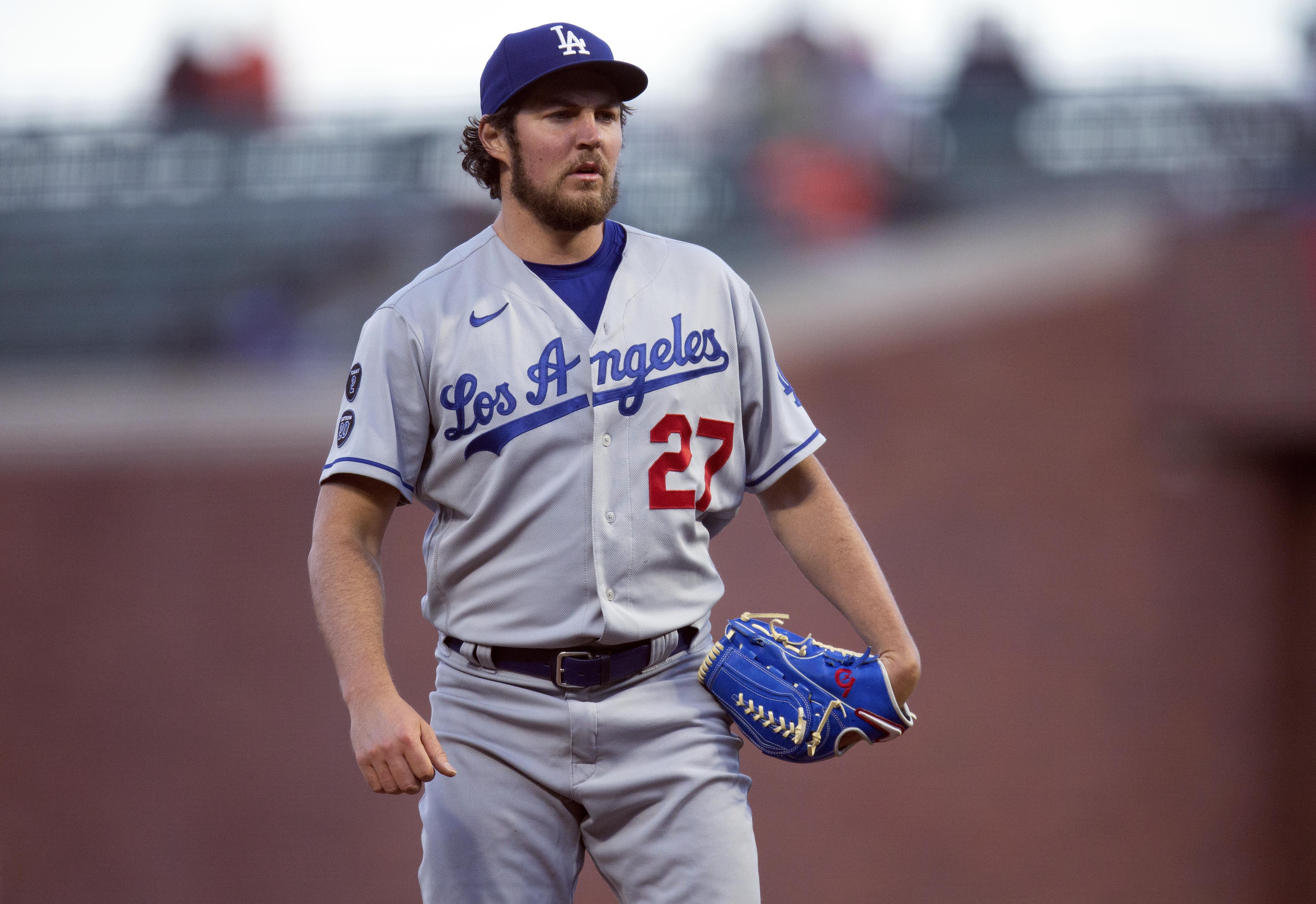 Indians' Trevor Bauer sues trainer for using his likeness