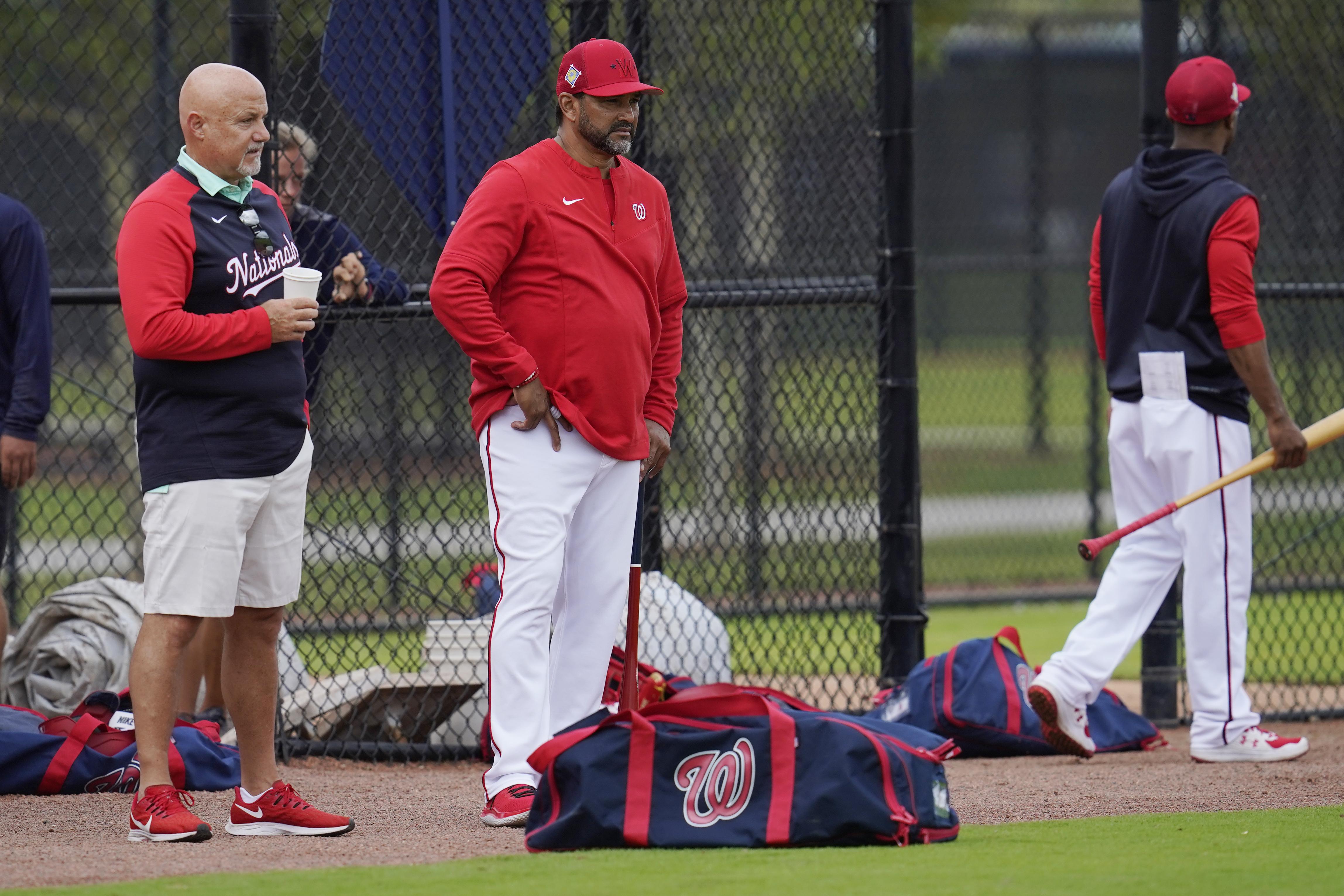 Jon Lester is officially on the Washington Nationals roster